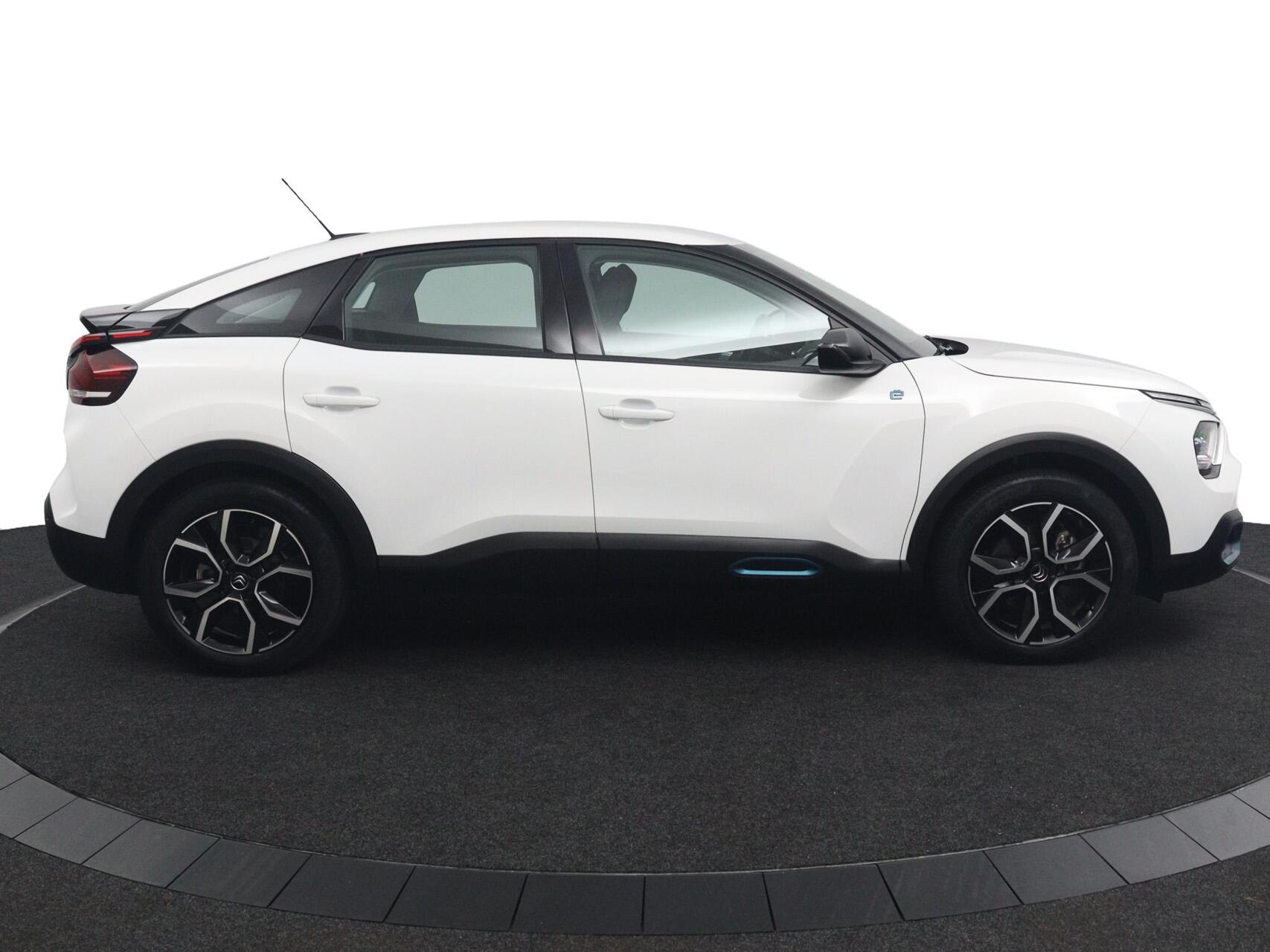 Foto van Citroen E-c4