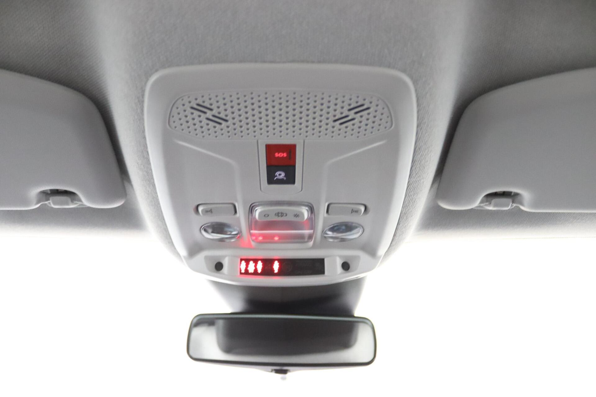 Foto van Citroen E-c4