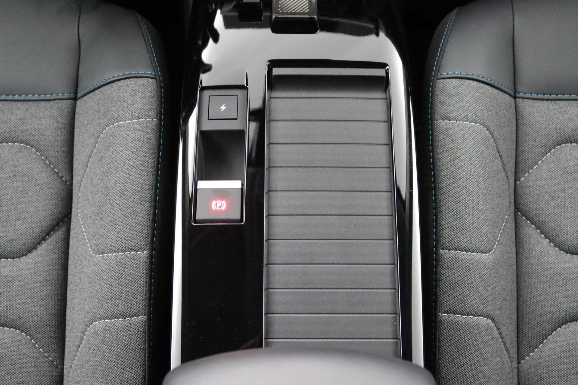 Foto van Citroen E-c4