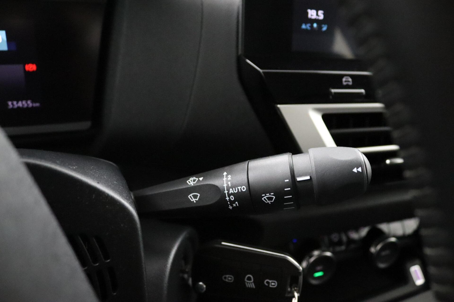 Foto van Citroen E-c4