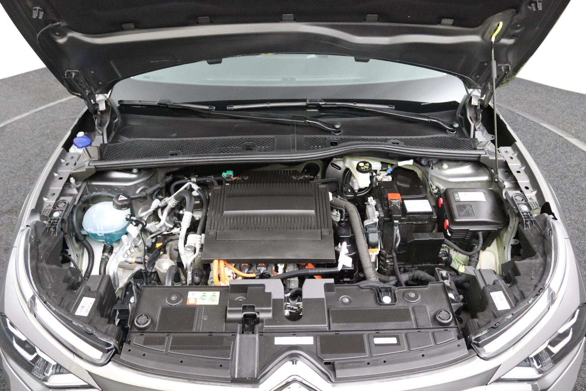 Foto van Citroen E-c4