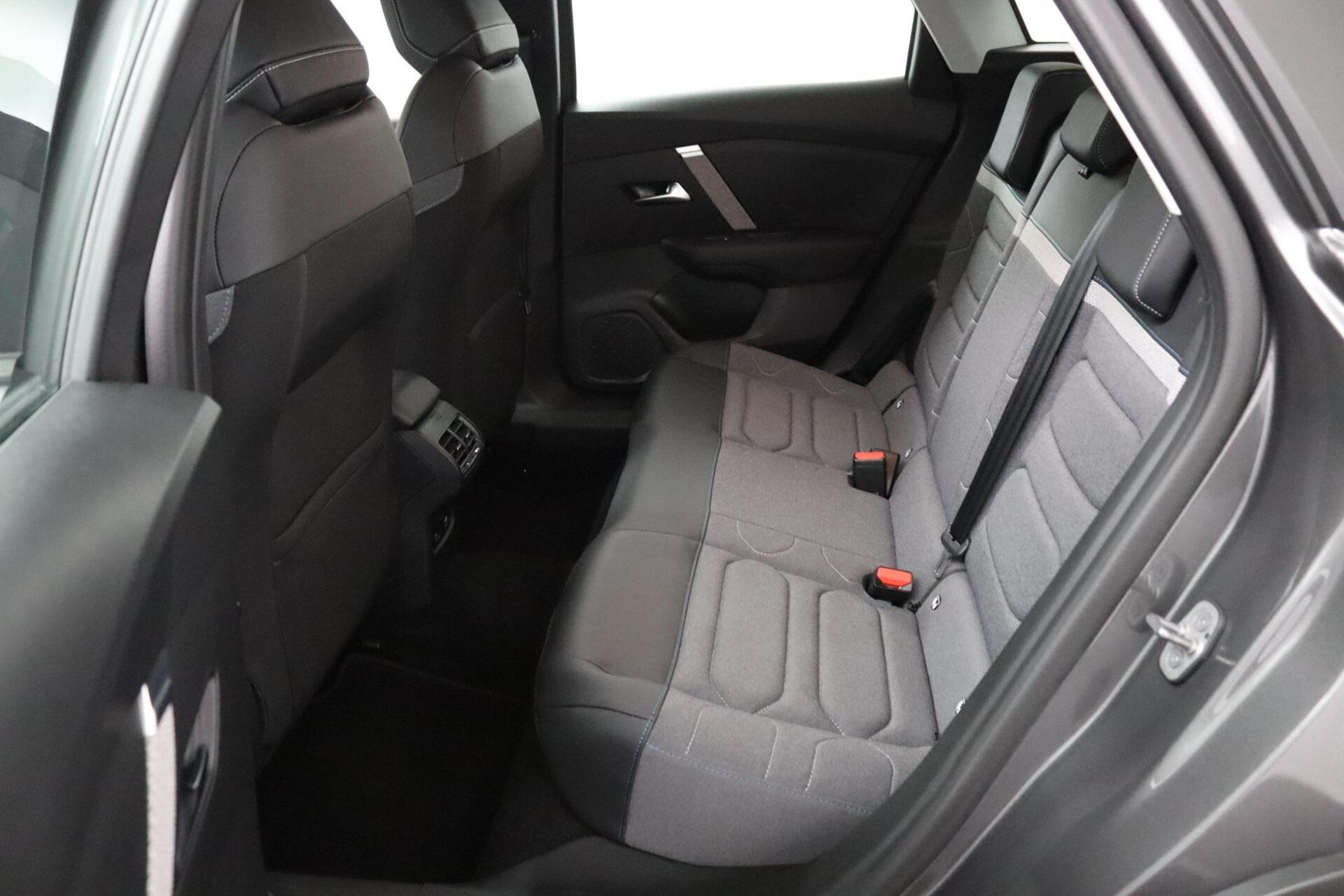 Foto van Citroen E-c4