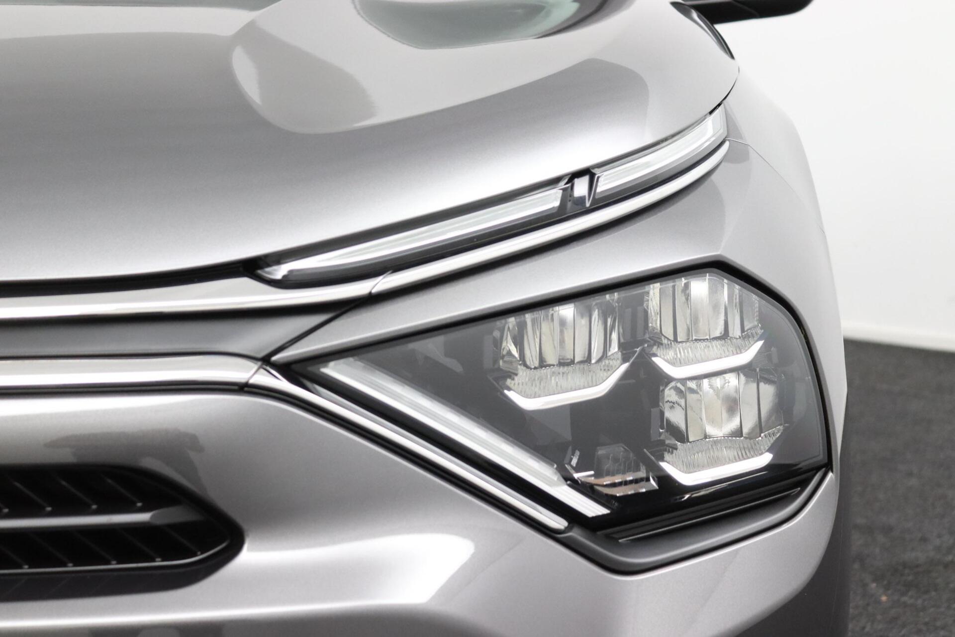 Foto van Citroen E-c4