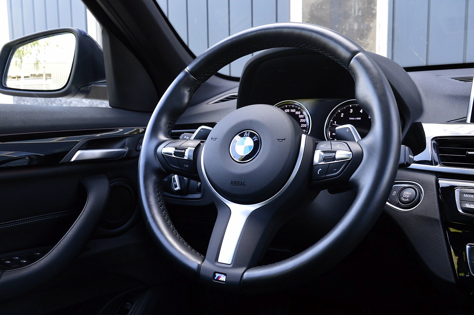 Foto van BMW X1 Sdrive20i
