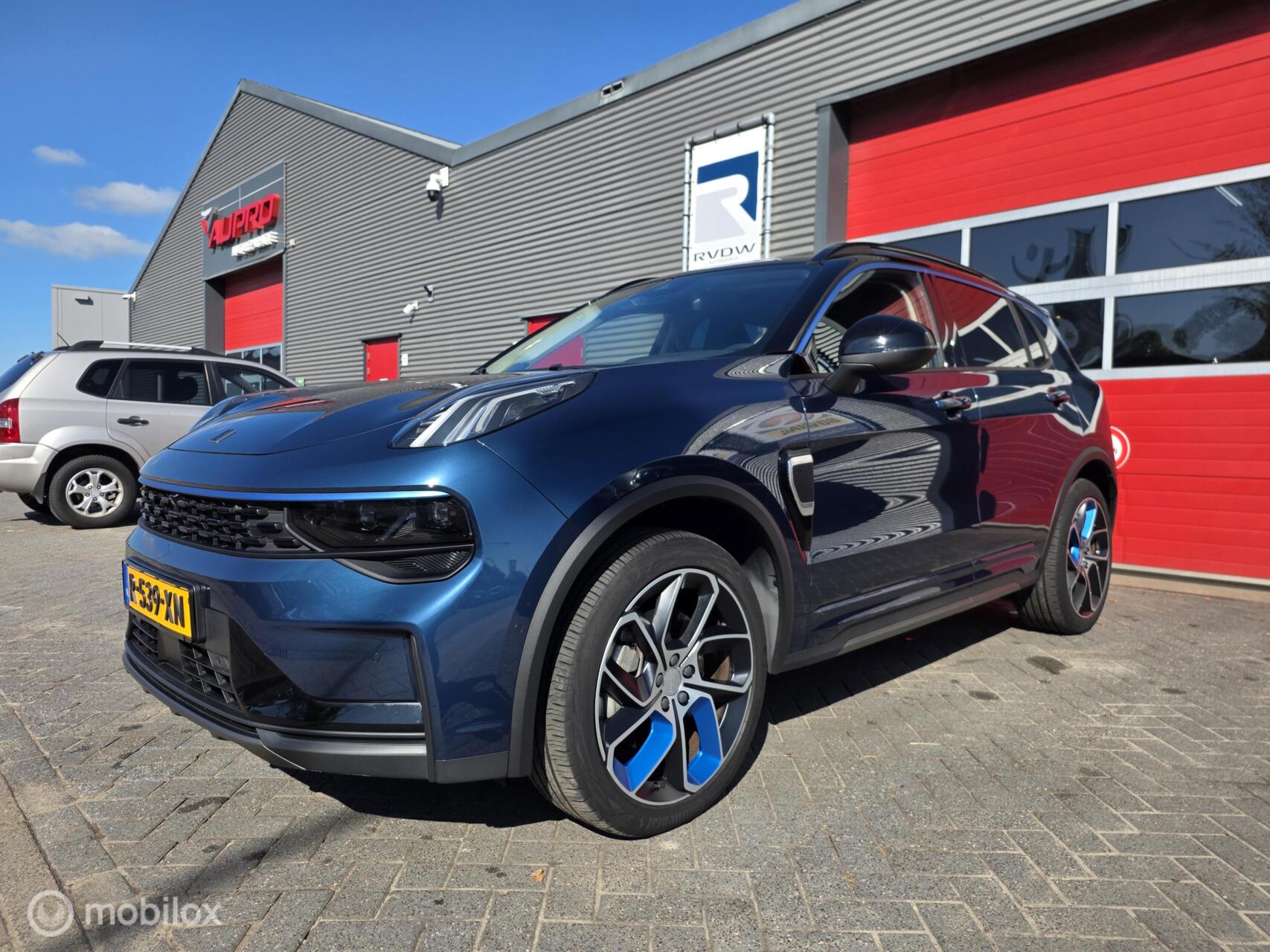 Foto van Lynk&co LYNK & Co 01