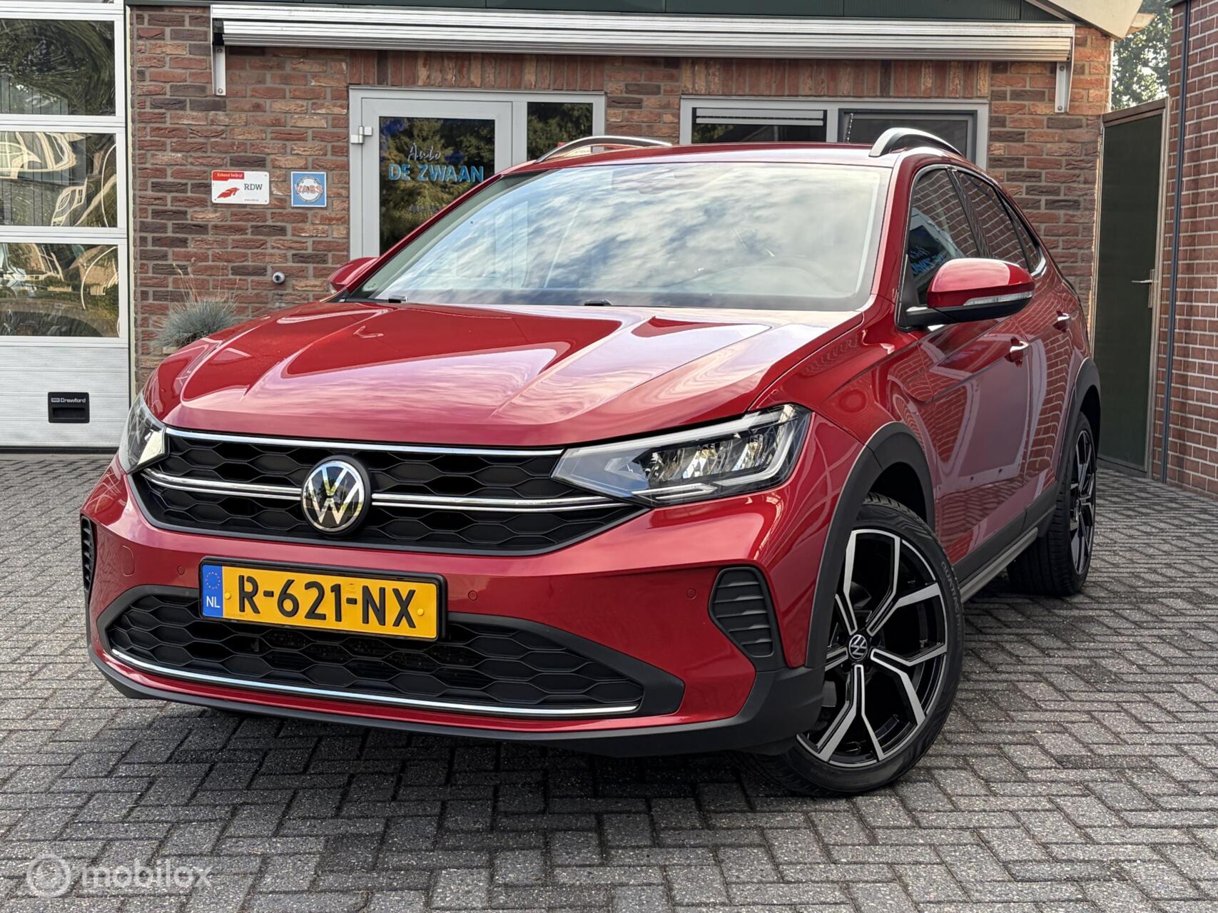 Volkswagen Taigo 1.0 TSI Life Business|18 inch|Parkeersensor V/A|Climatronic|Carplay. 2022 - voorkant