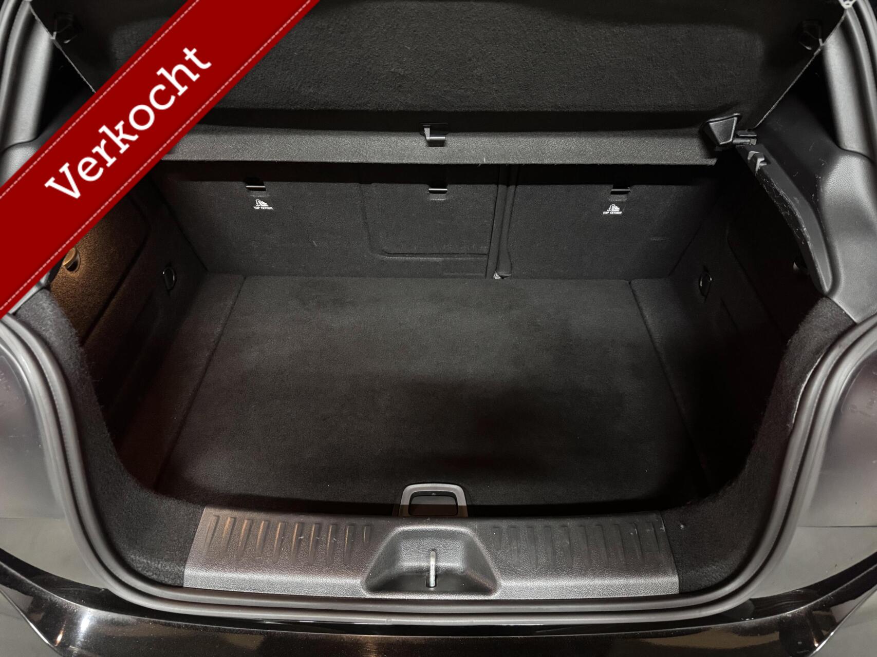 Foto van Mercedes-Benz A 200