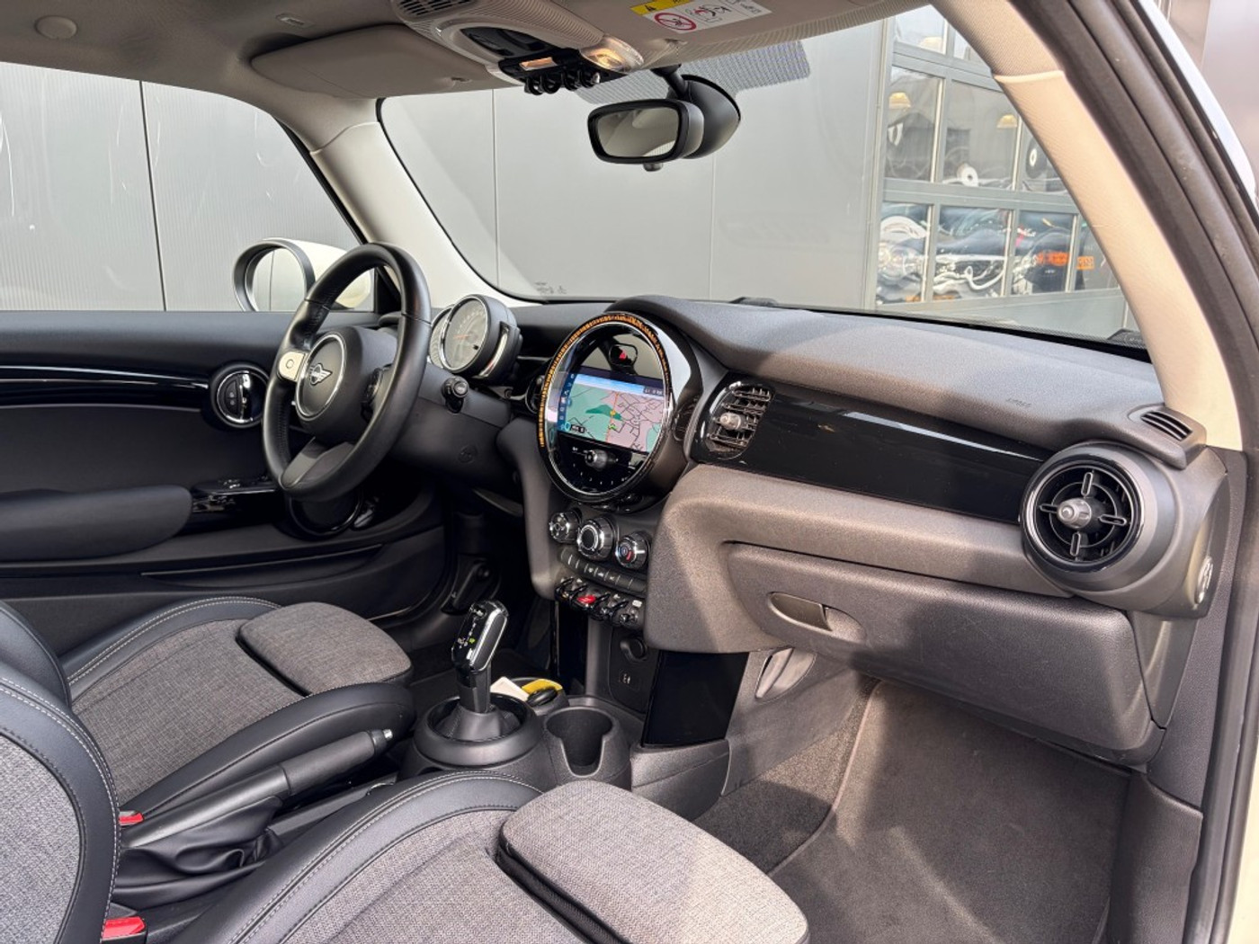 Foto van Mini One