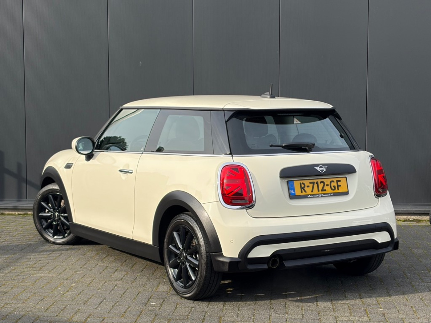 Foto van Mini One