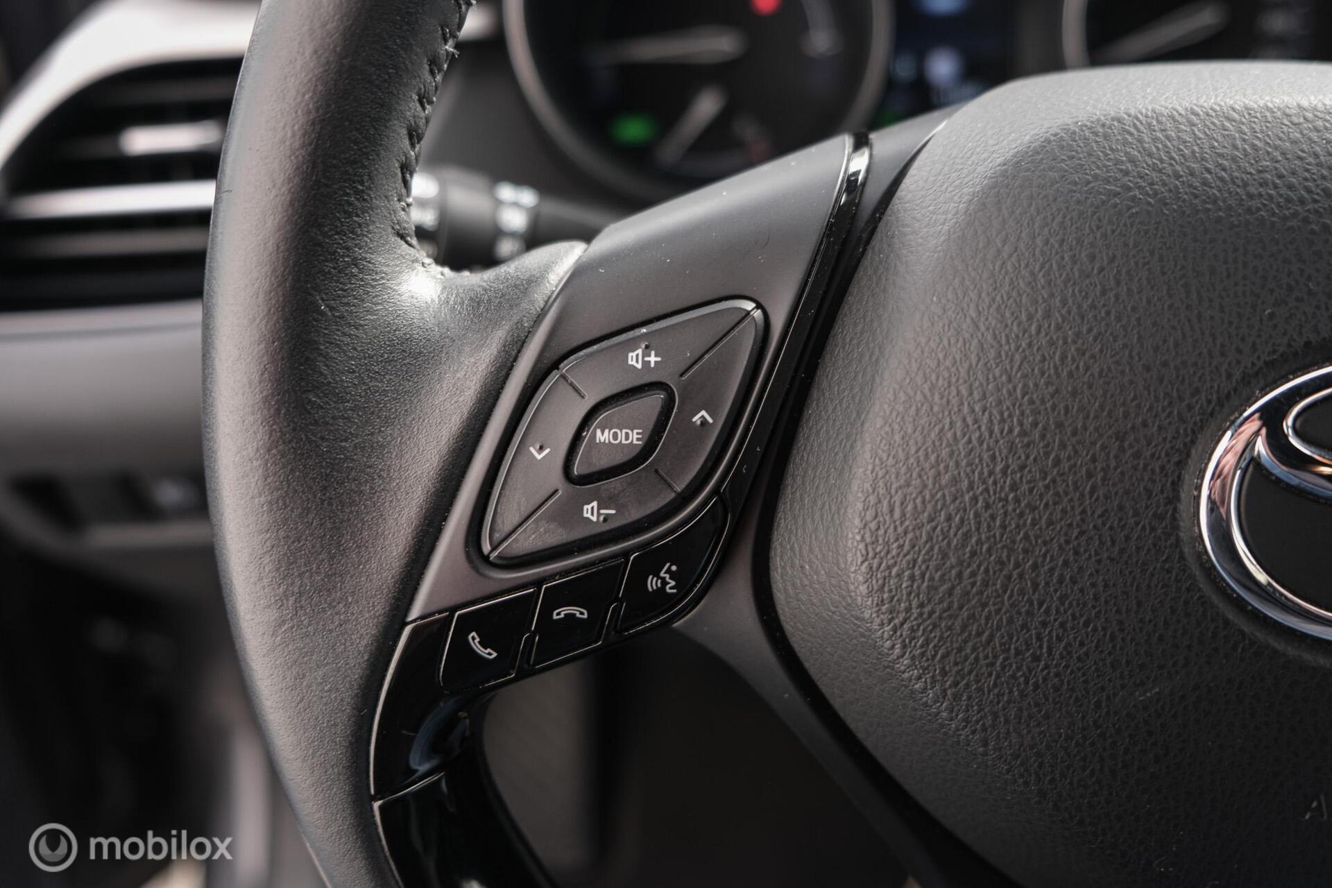 Foto van Toyota Toyota C-hr