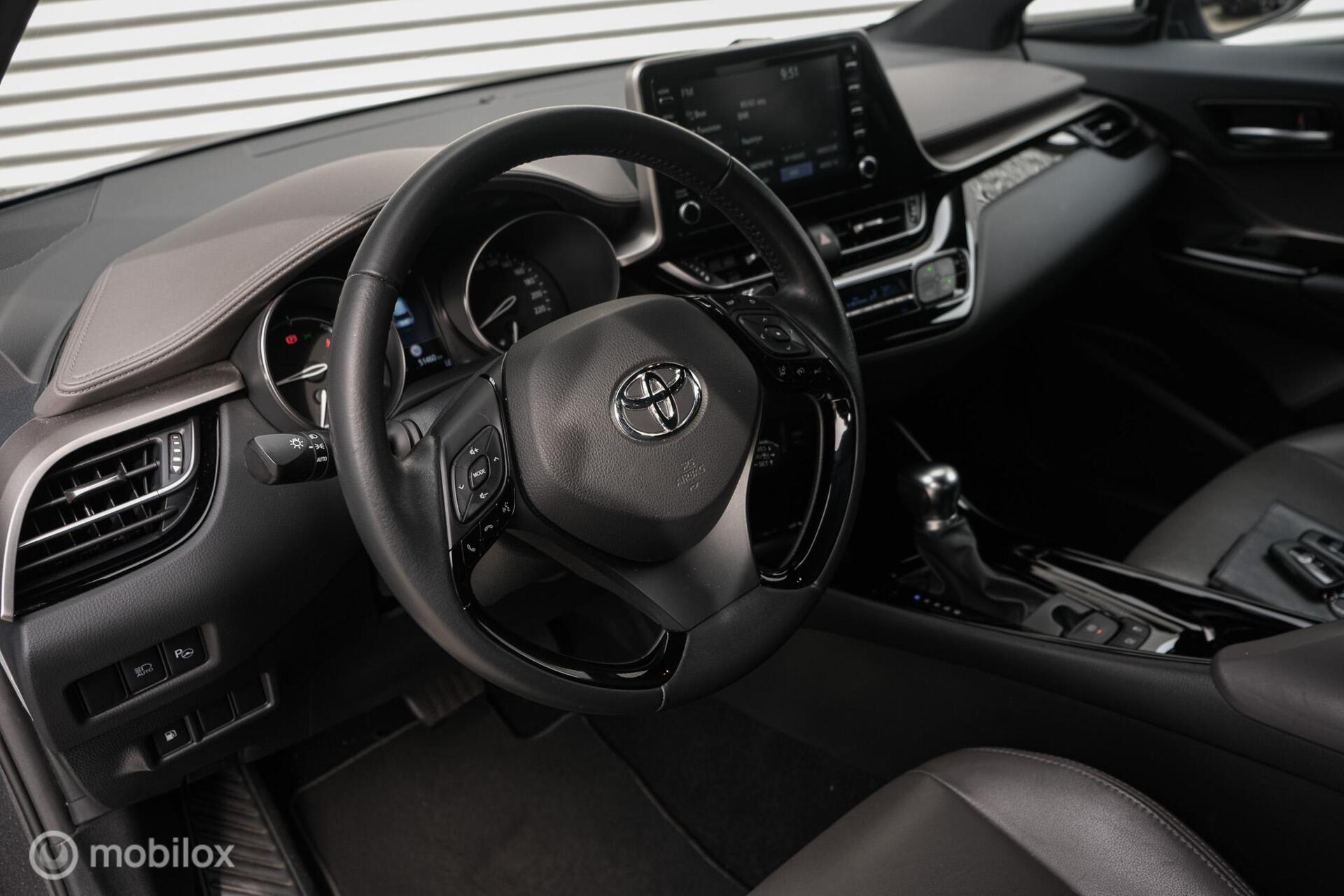 Foto van Toyota Toyota C-hr