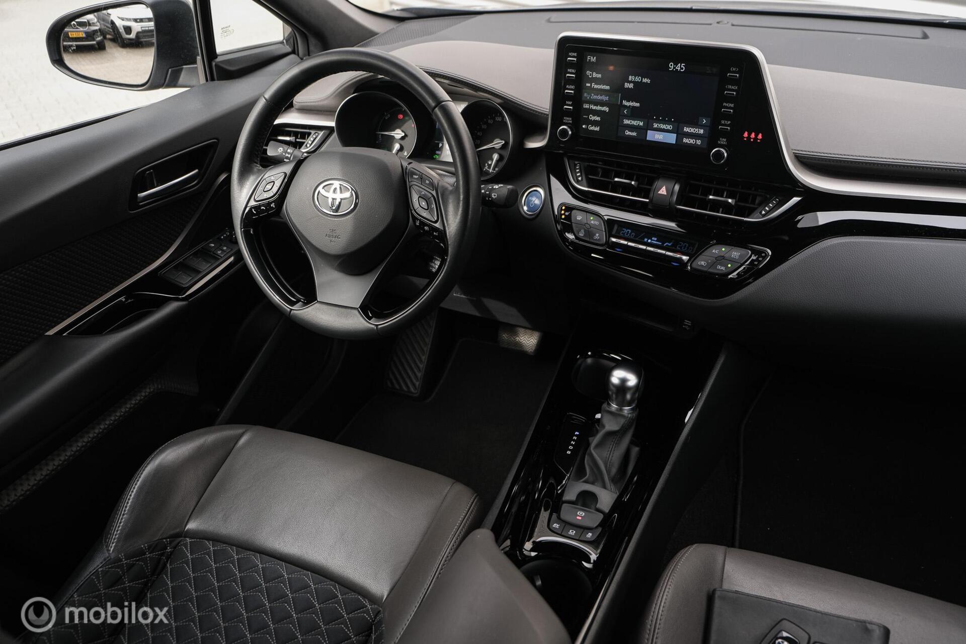 Foto van Toyota Toyota C-hr