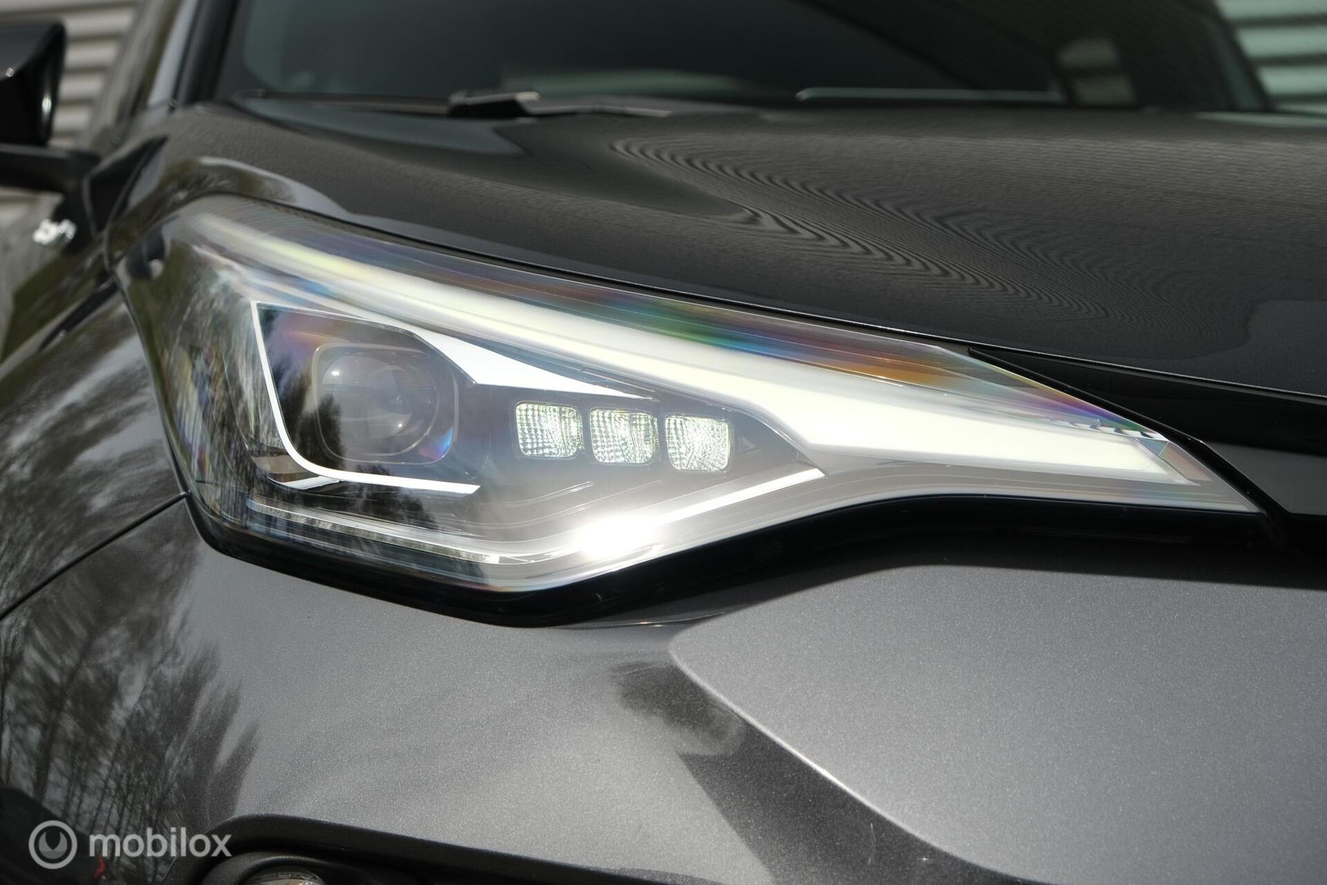 Foto van Toyota Toyota C-hr