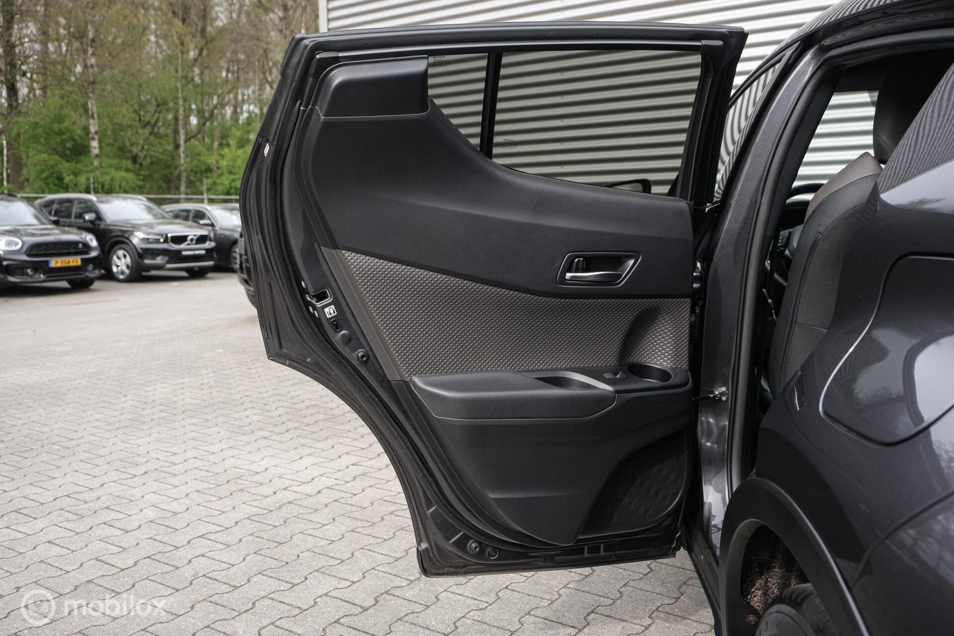 Foto van Toyota Toyota C-hr