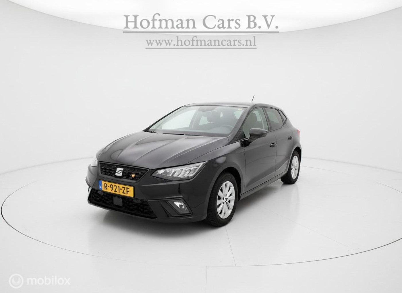 Seat Ibiza 1.0 EcoTSI Style Business Connect | Virtual Cockpit | Stoelverwarming | 1e Eigenaar | NAP | All Season banden 2023 - voorkant