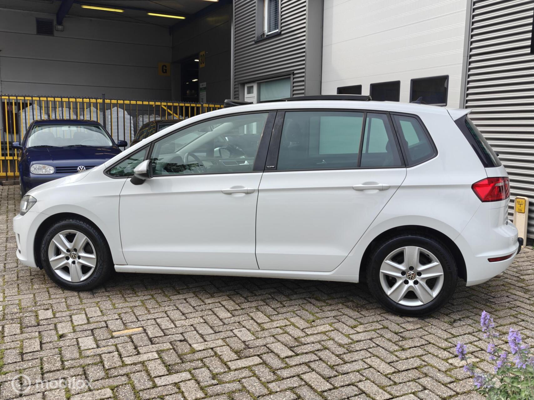 Foto van Volkswagen Golf Sportsvan