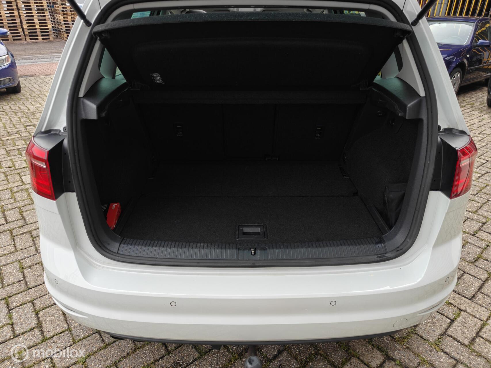 Foto van Volkswagen Golf Sportsvan