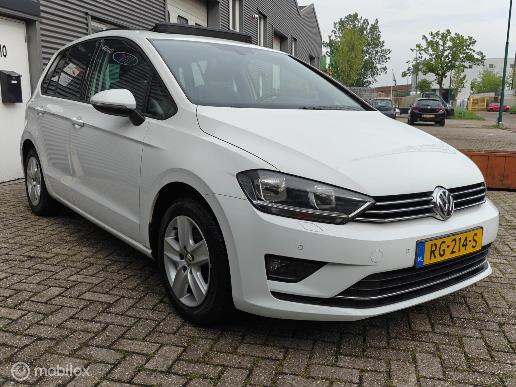 Foto van Volkswagen Golf Sportsvan