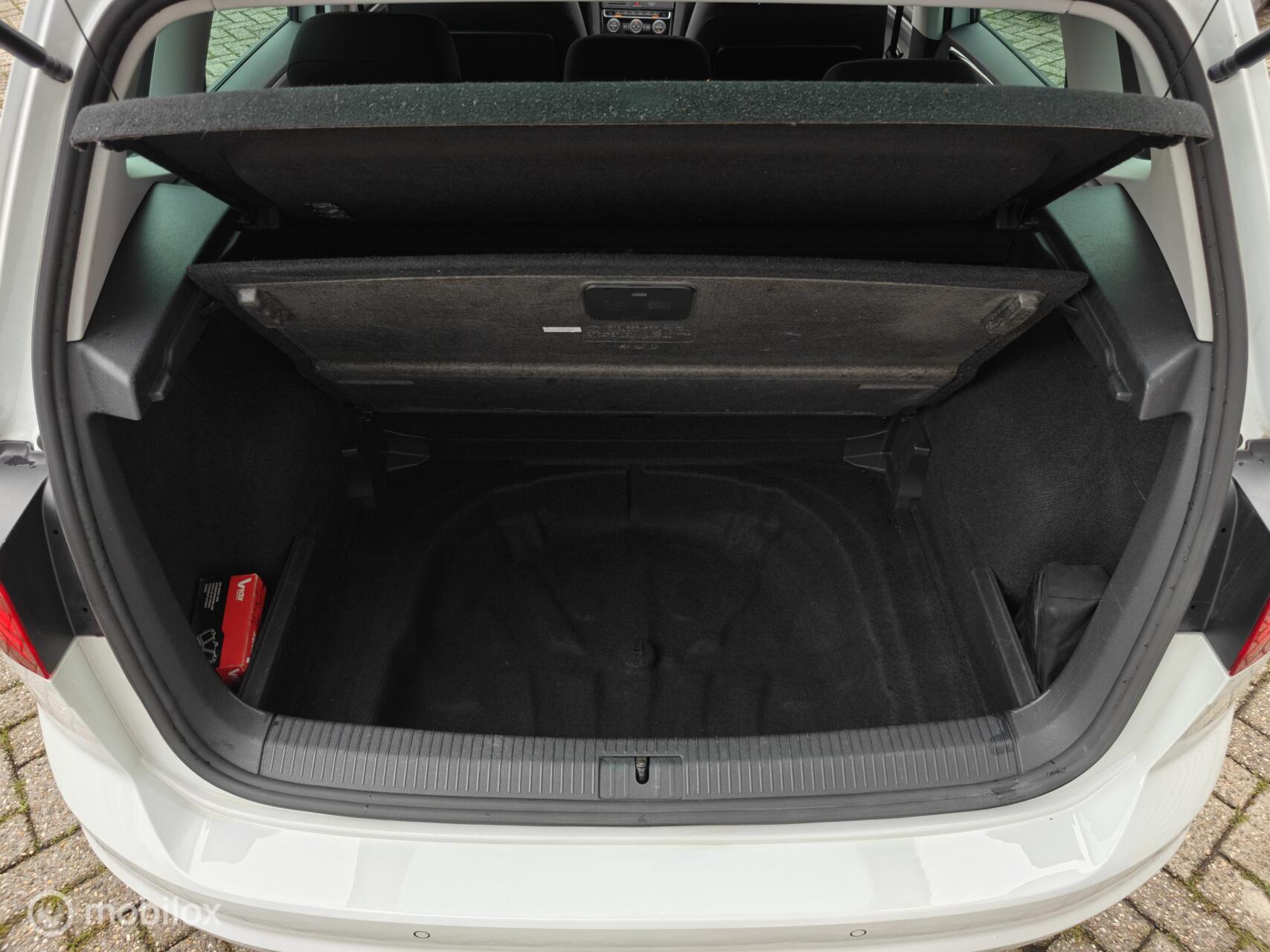 Foto van Volkswagen Golf Sportsvan