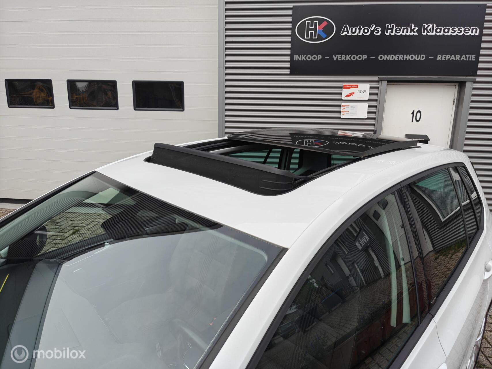 Foto van Volkswagen Golf Sportsvan