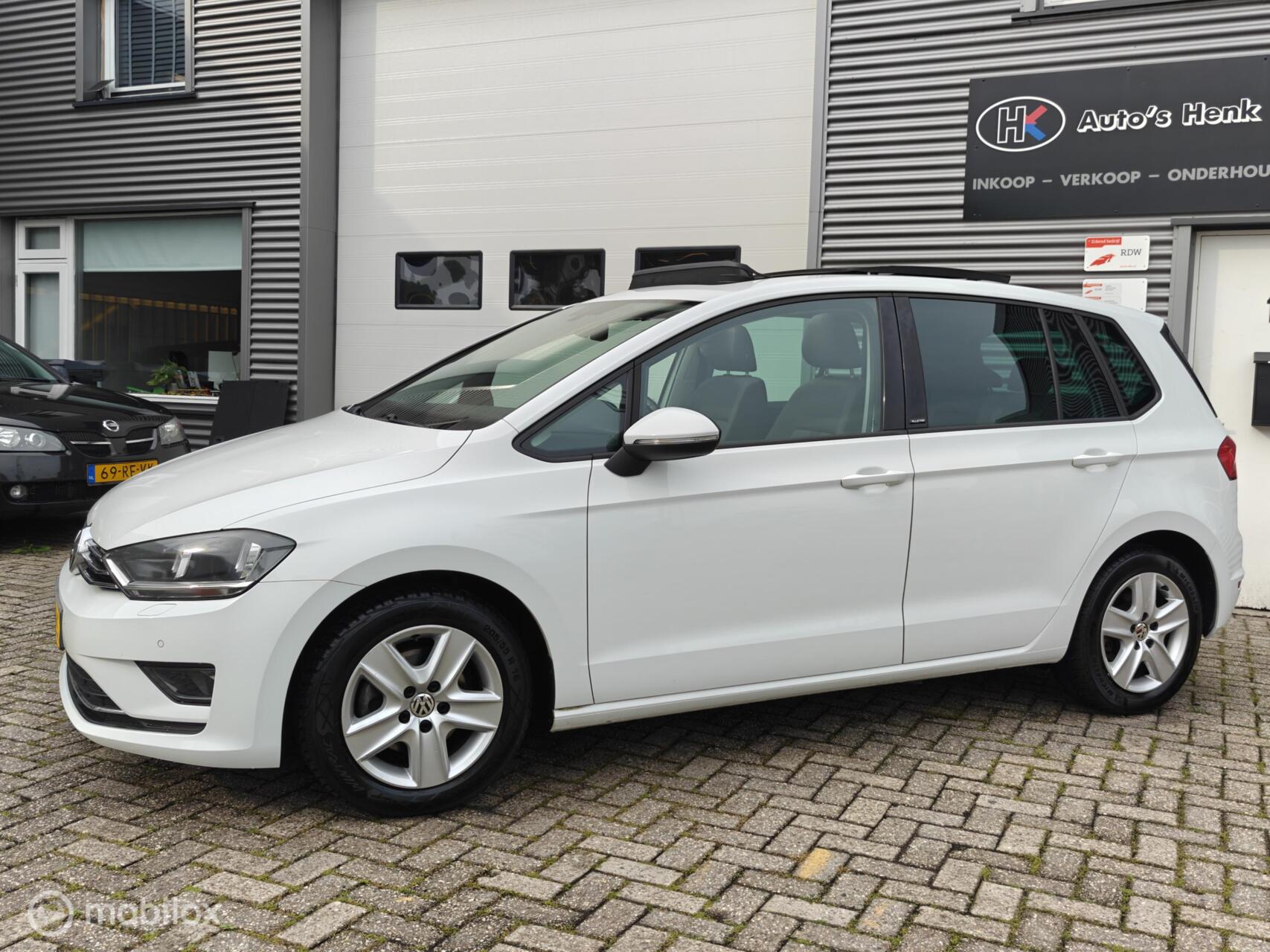 Foto van Volkswagen Golf Sportsvan