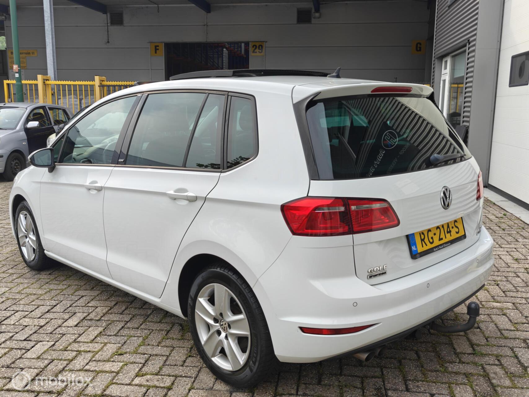 Foto van Volkswagen Golf Sportsvan