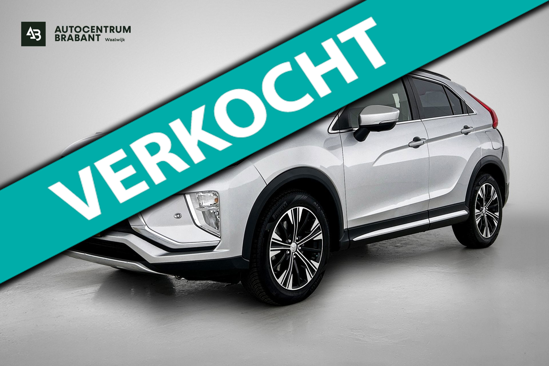 Mitsubishi Mitsubishi Eclipse Cross 1.5 DI-T First Edition(NL-auto, Trekhaak, 360 Camera, StoelV, Navi, Lane Assist, Etc) 2018 - voorkant