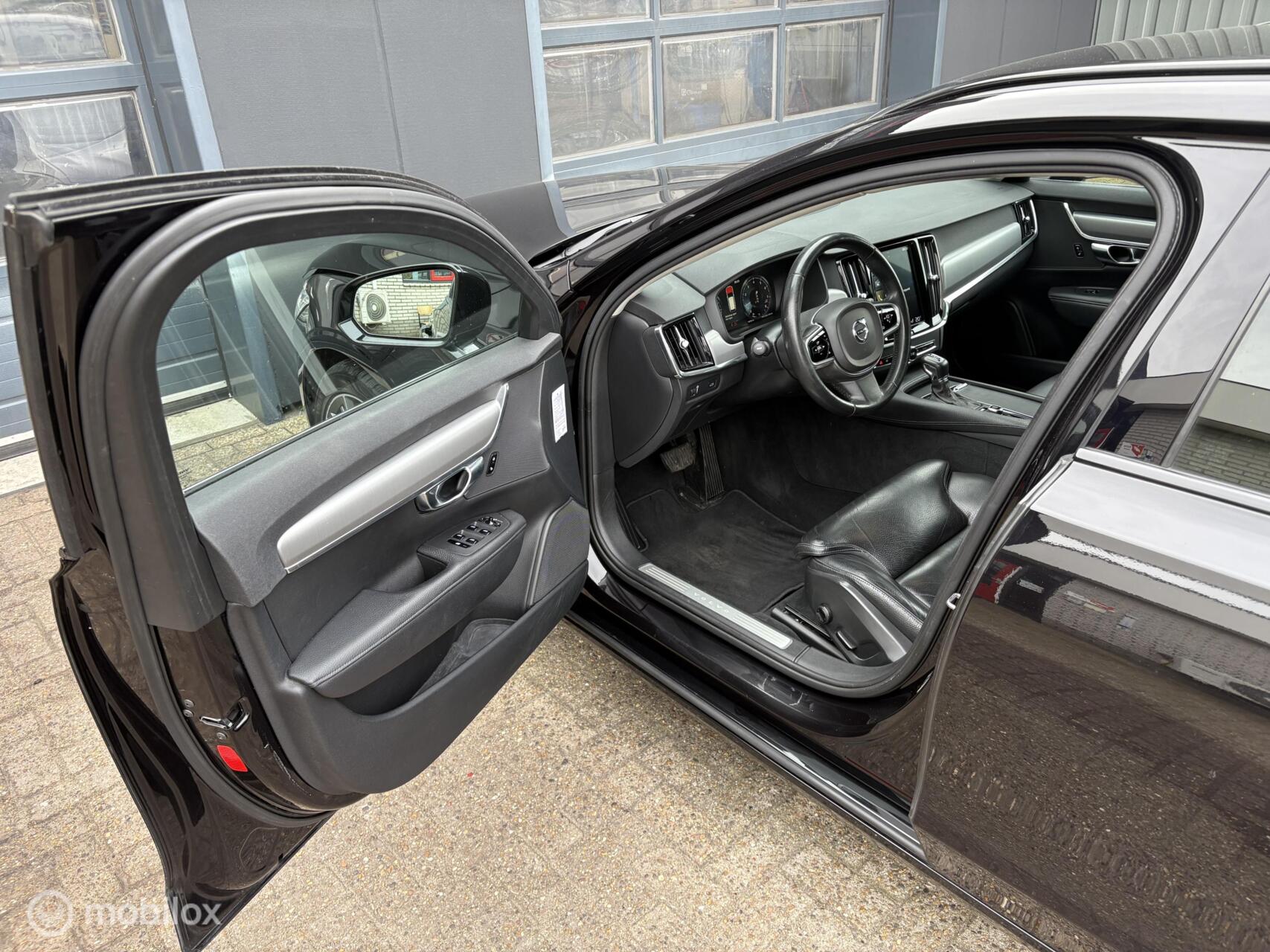 Foto van Volvo V90