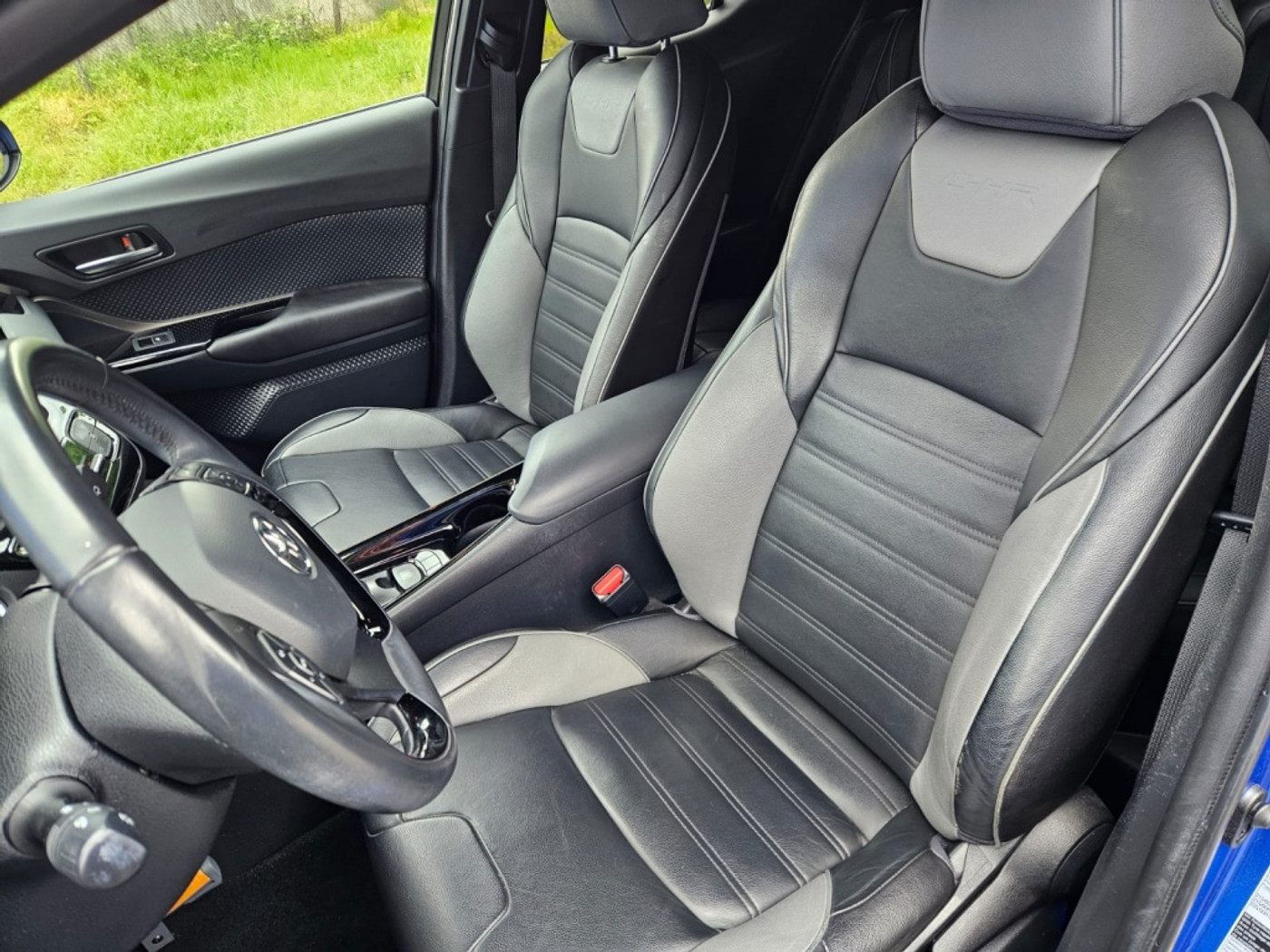 Foto van Toyota Toyota C-hr