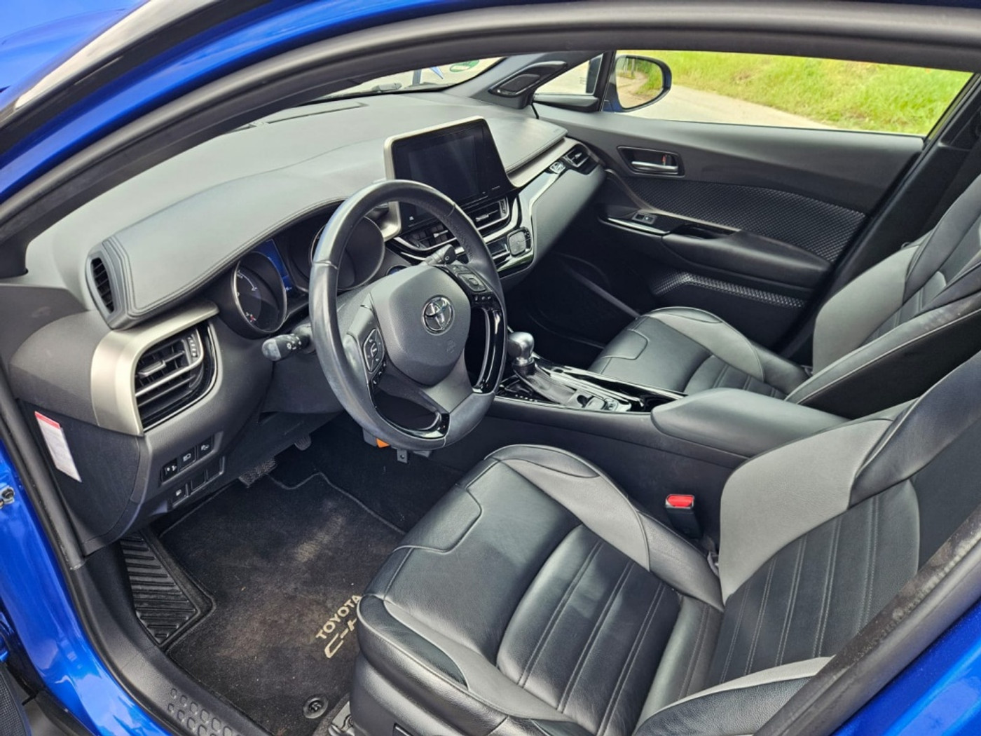 Foto van Toyota Toyota C-hr