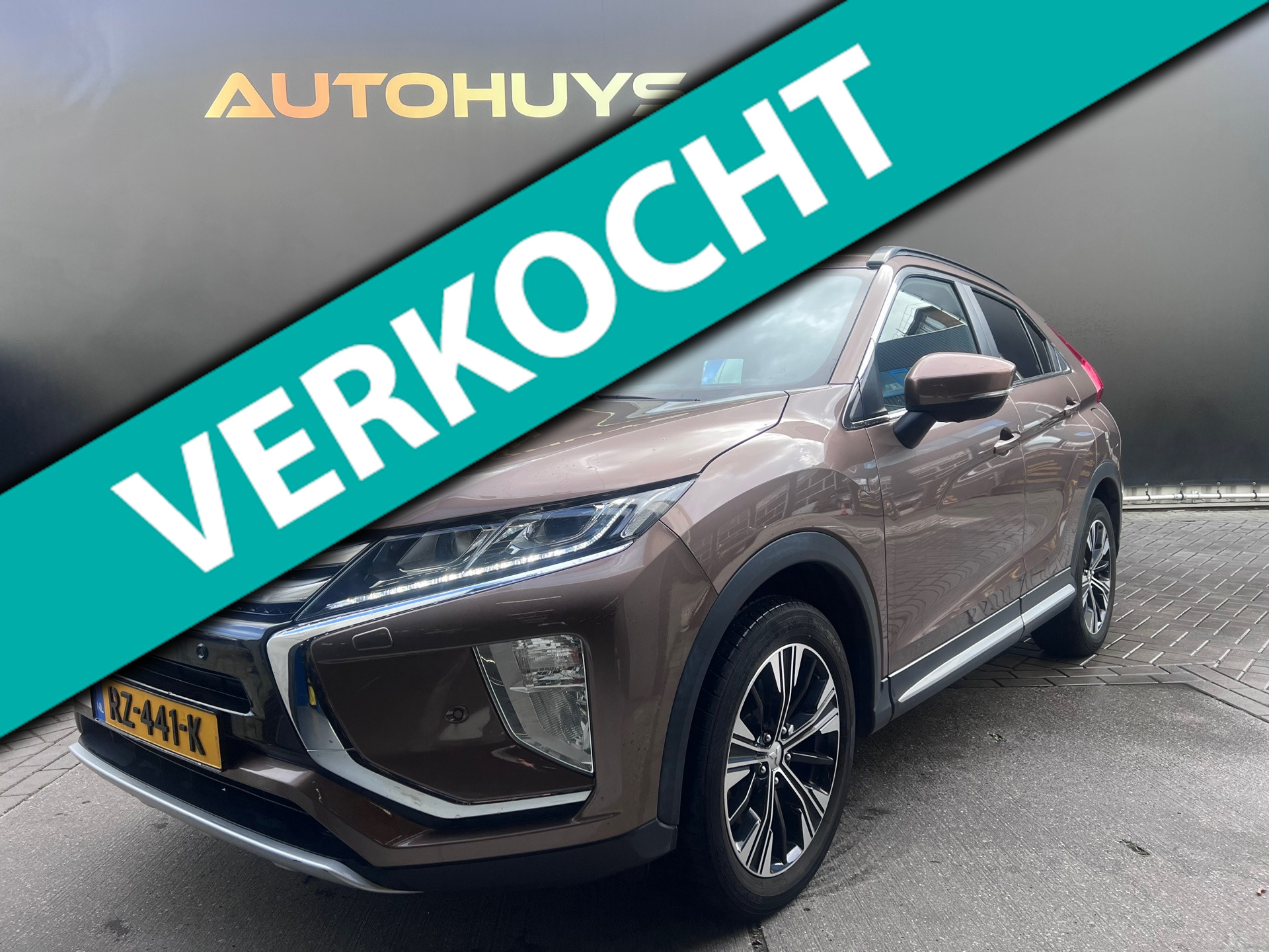 Mitsubishi Mitsubishi Eclipse Cross 1.5 DI-T First Edition 1e eig Carplay Stoelverwarming Headup 2018 - voorkant