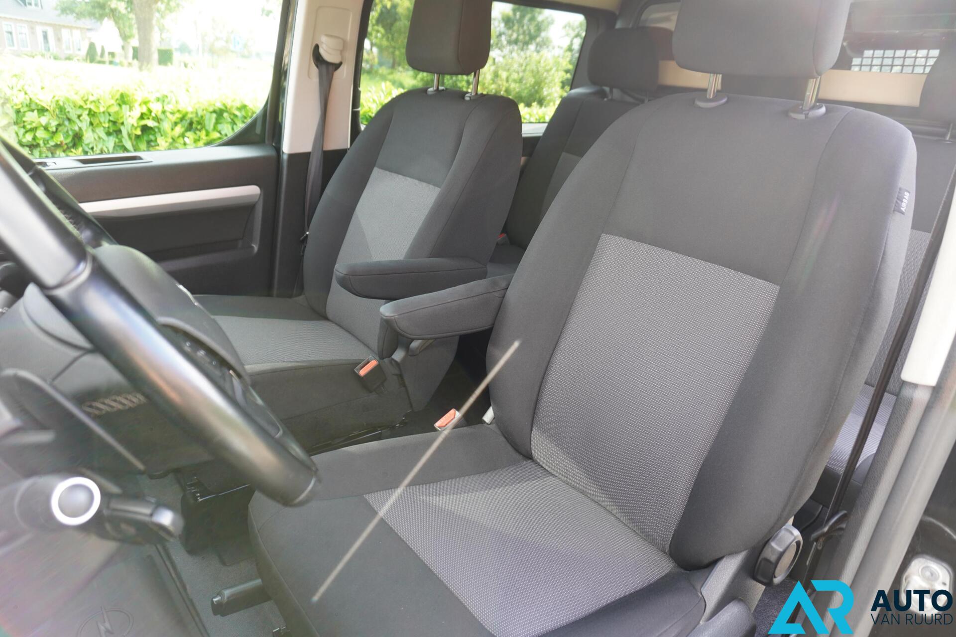 Foto van Opel Vivaro