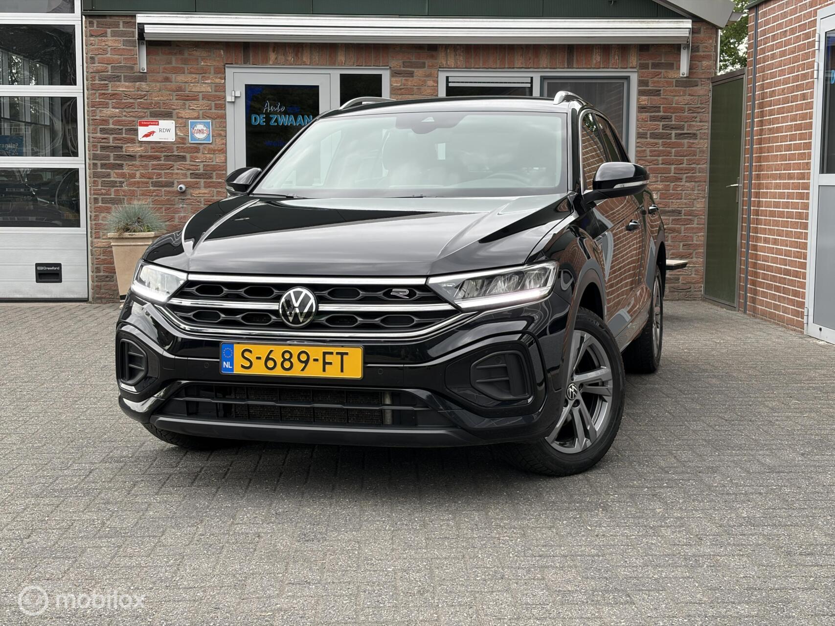 Volkswagen T-roc 1.5 TSI R-Line Business|Nederlandse auto|1e eigenaar|Dealeronderhouden. 2023 - voorkant