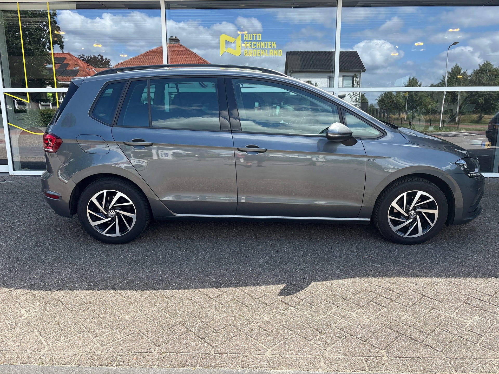 Foto van Volkswagen Golf Sportsvan