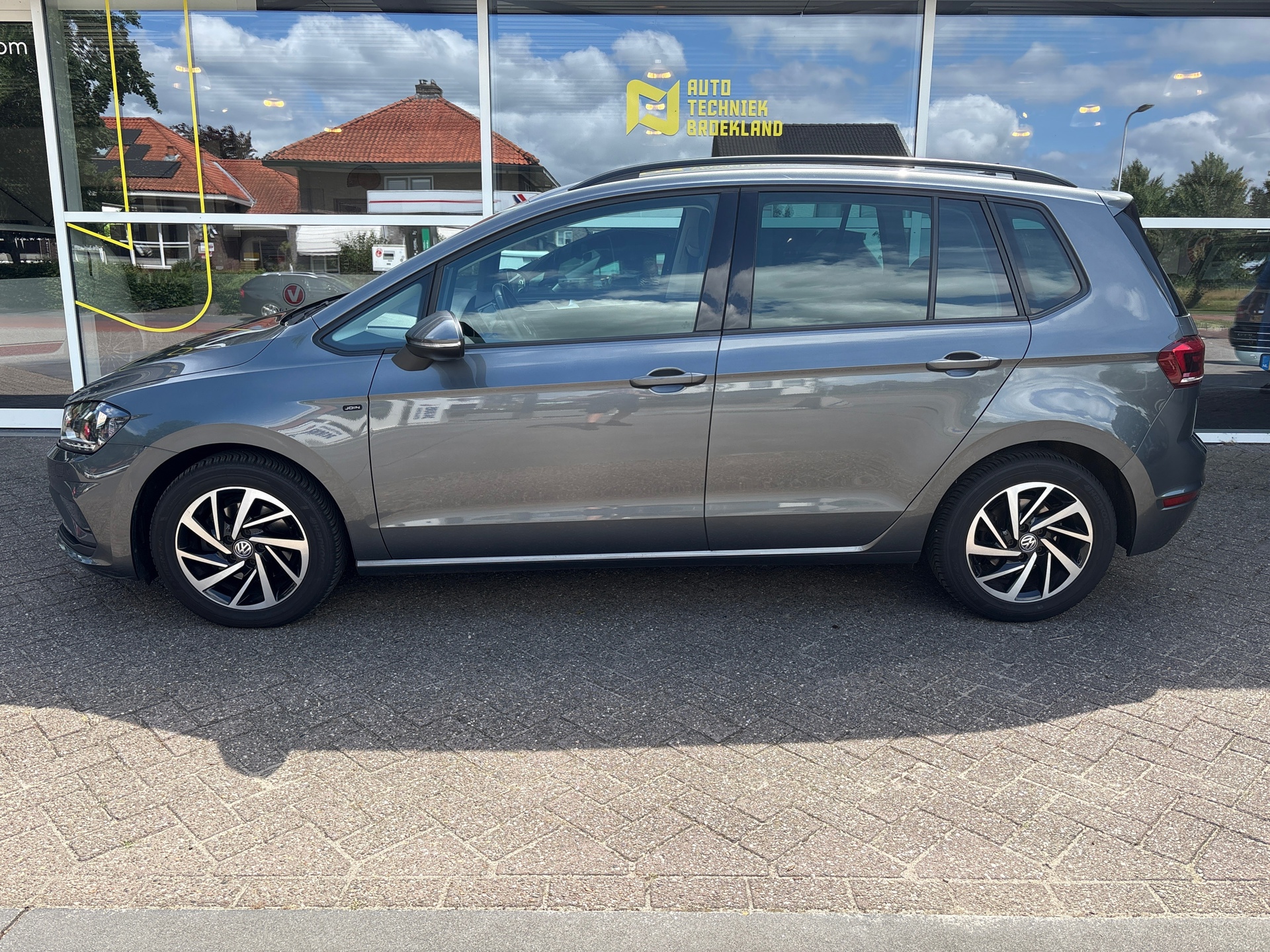 Foto van Volkswagen Golf Sportsvan