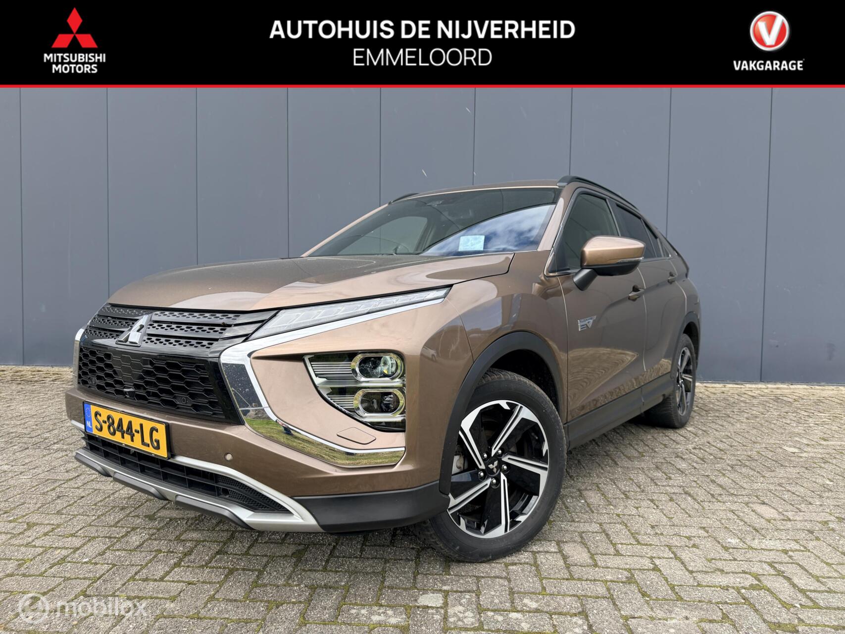Mitsubishi Mitsubishi Eclipse Cross 2.4 PHEV Executive 2022 - voorkant