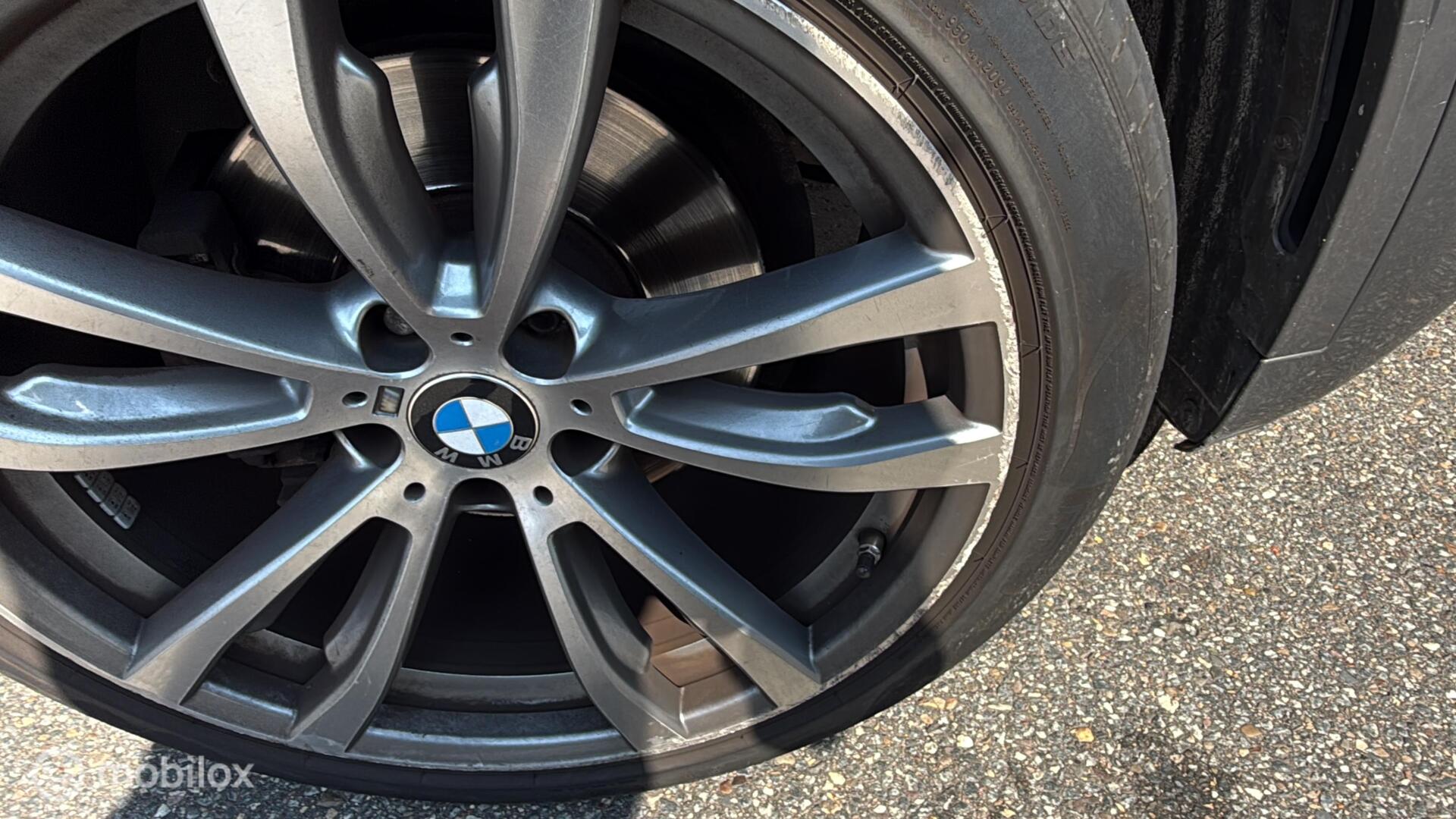 Foto van BMW X5 Xdrive30d