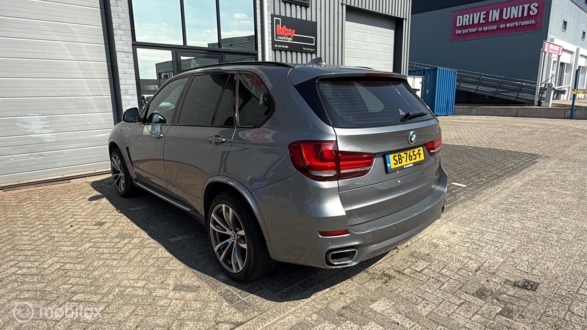 Foto van BMW X5 Xdrive30d
