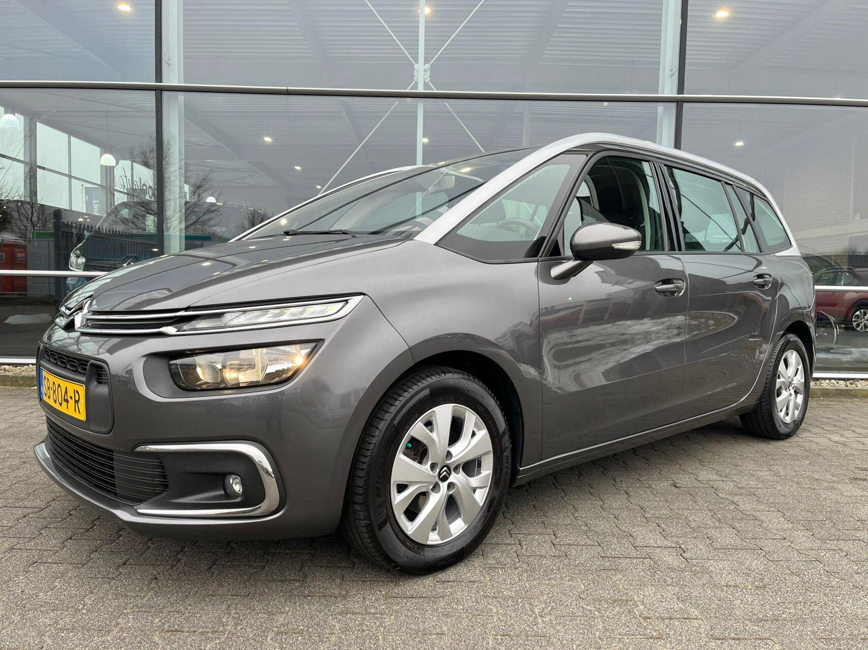 Citroen Grand C4 Picasso 1.2 PureTech Busines 7Pers/Carplay Trekhaak 2018 - voorkant