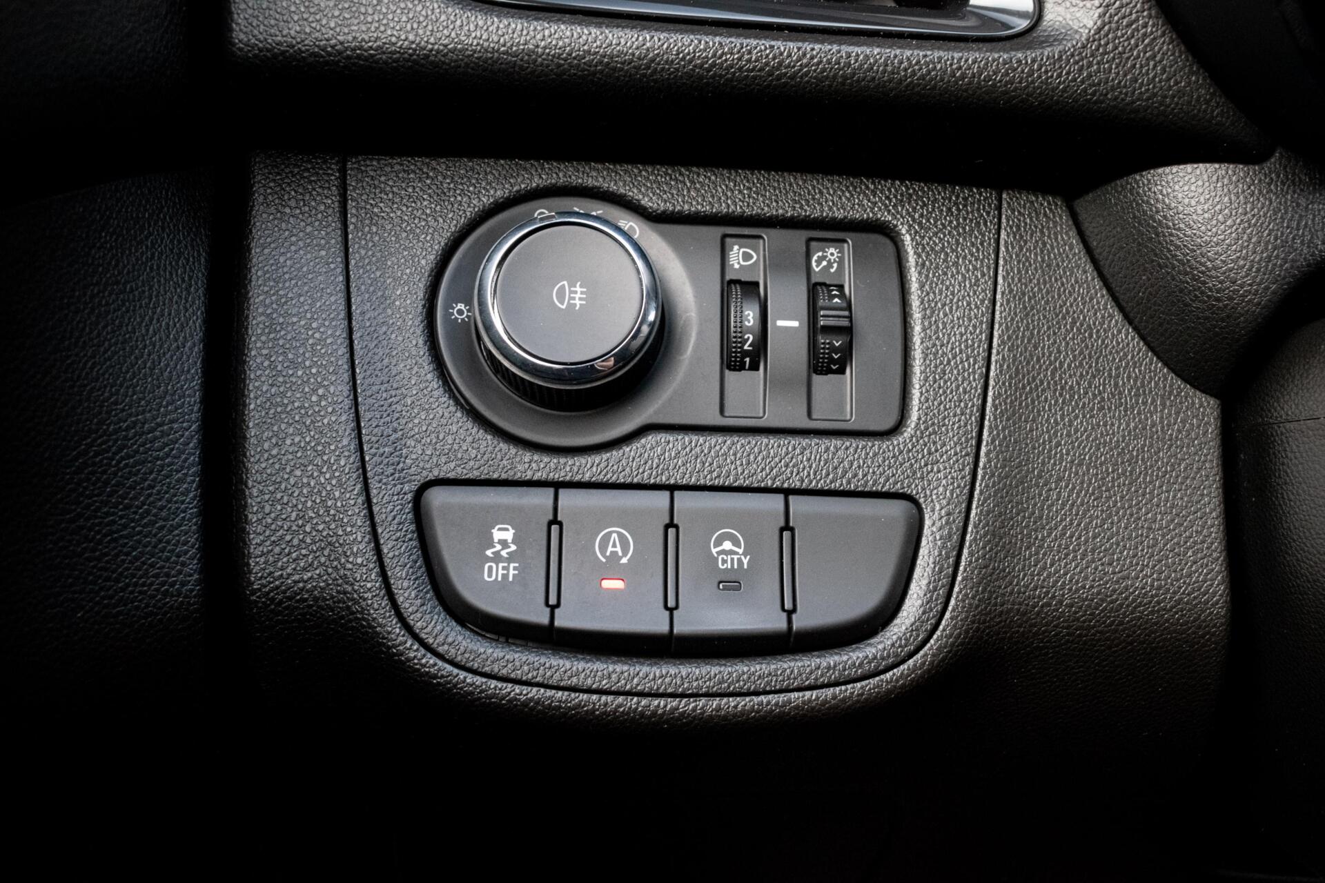 Foto van Opel Karl / Viva