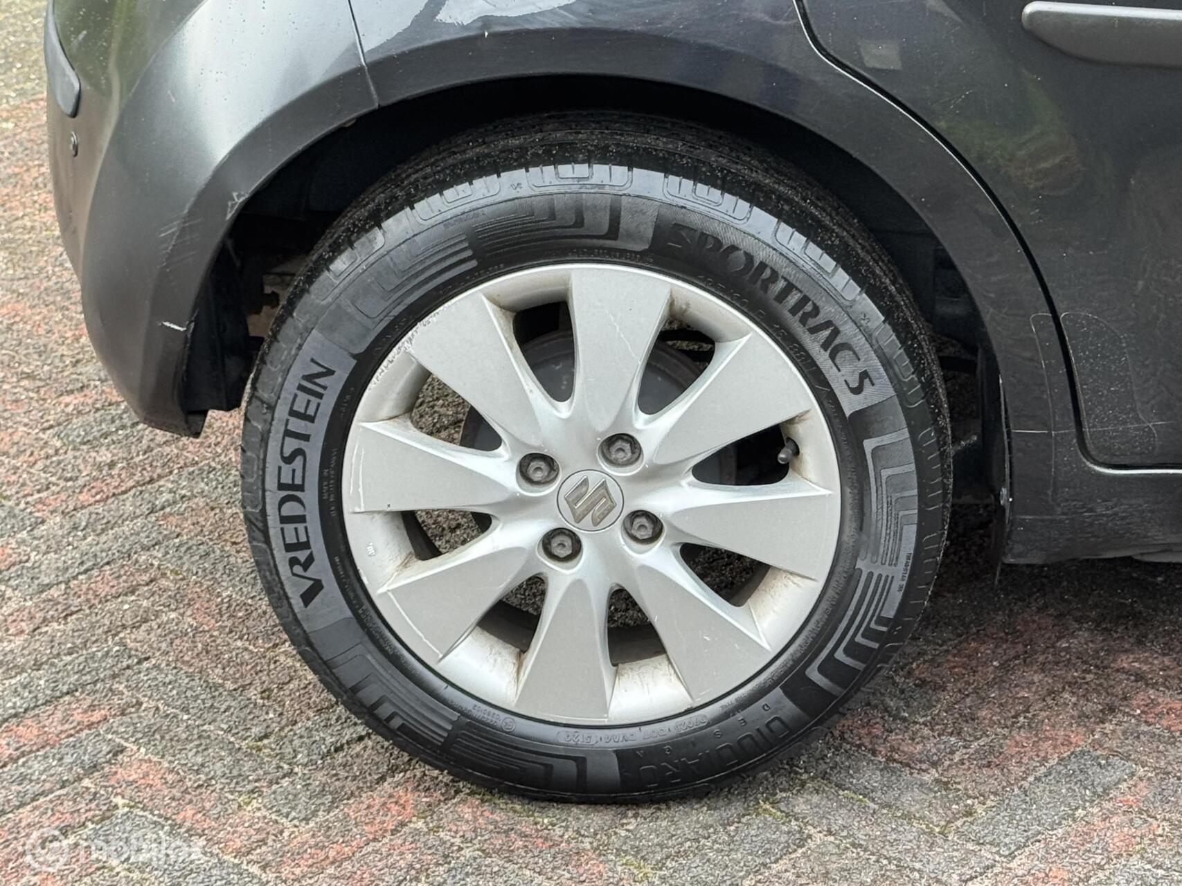 Foto van Suzuki Splash