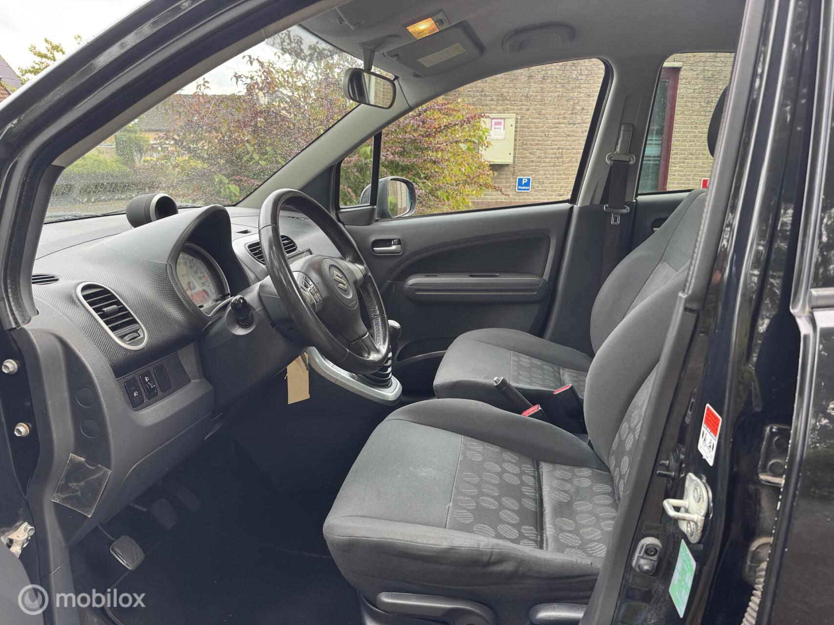 Foto van Suzuki Splash