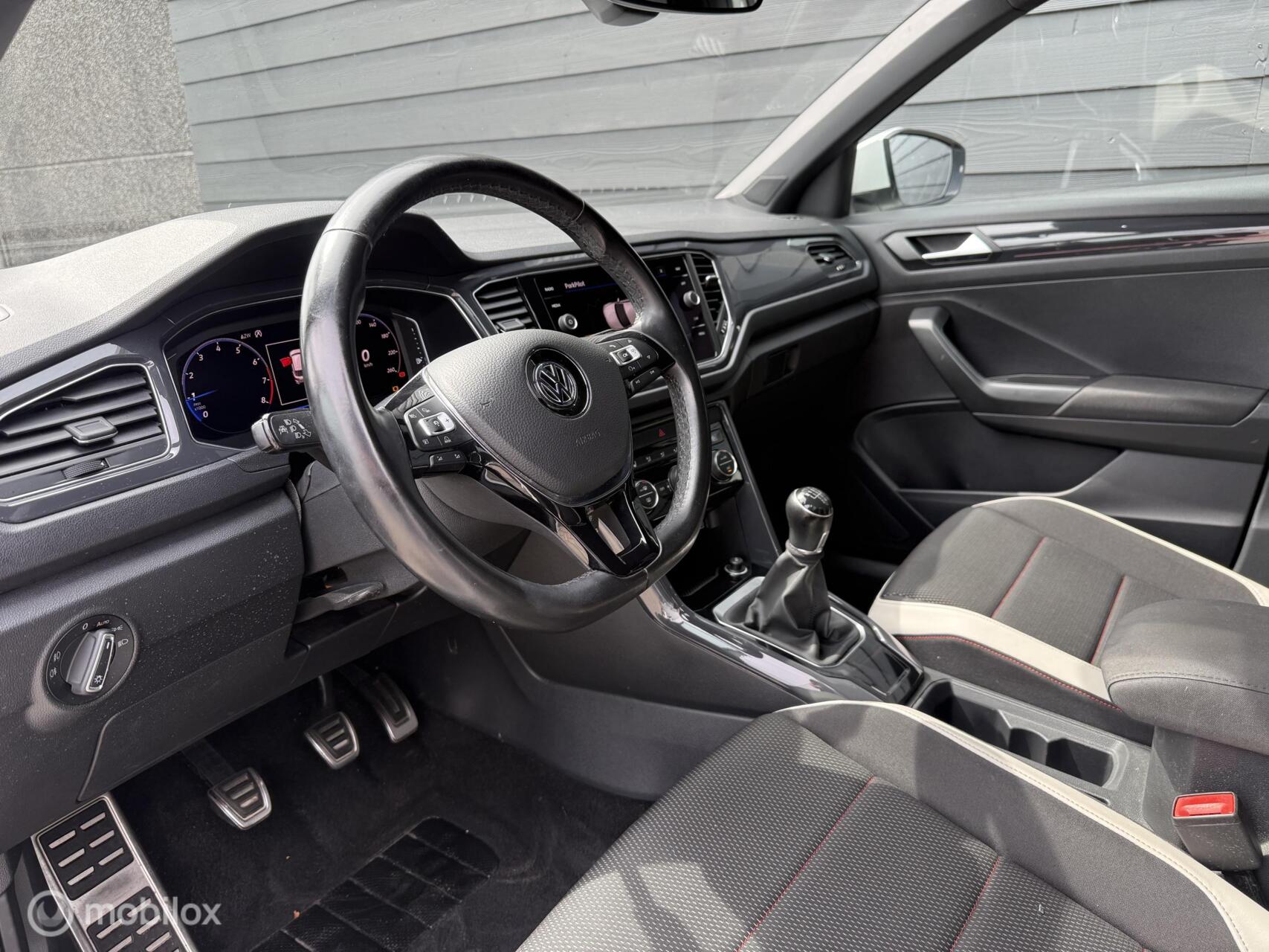 Foto van Volkswagen T-roc