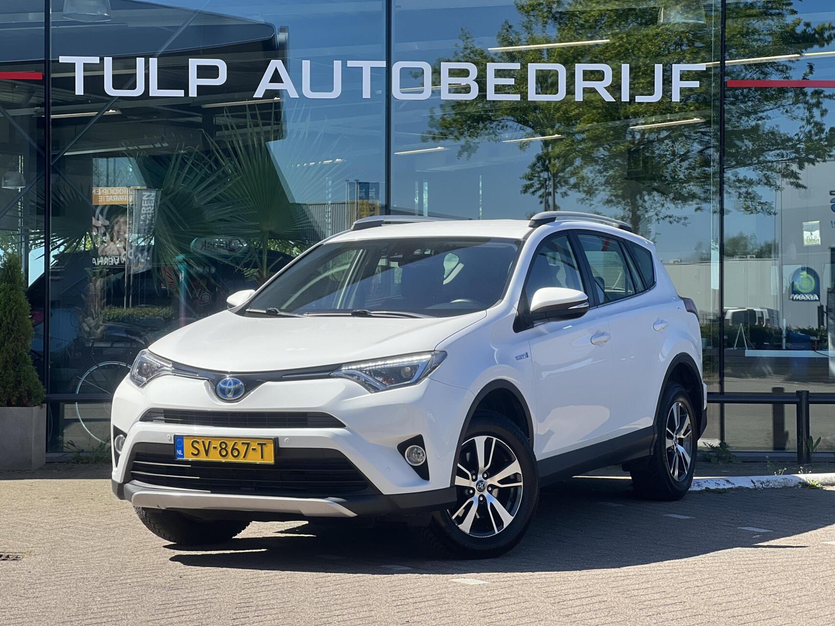 Toyota Toyota Rav4 2.5 Hybrid Executive Automaat Mooie staat! 2017 - voorkant