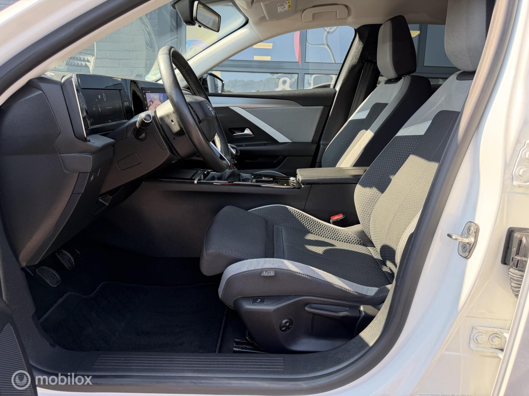 Foto van Opel Astra Sports Tourer