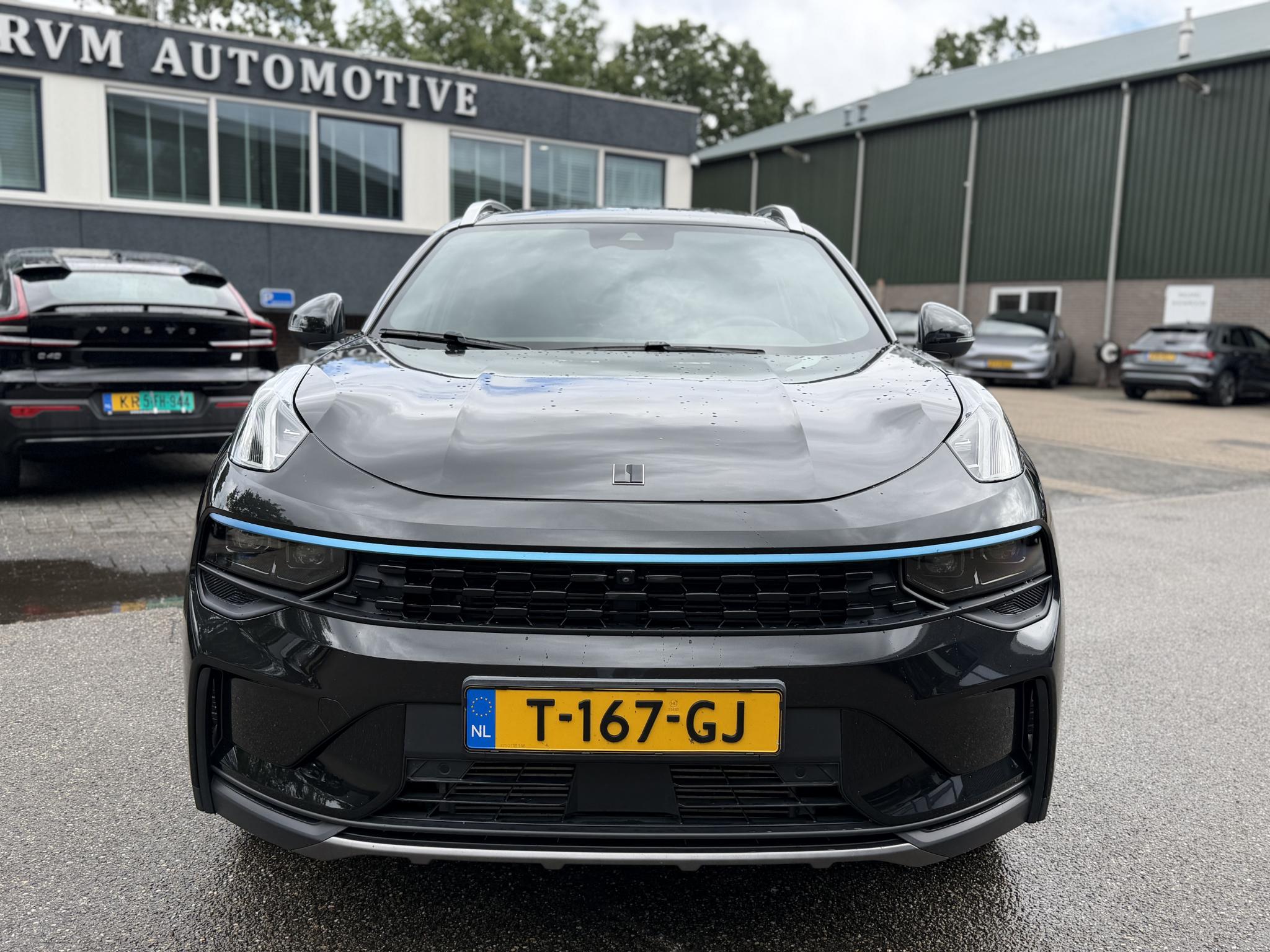 Foto van Lynk&co LYNK & Co 01