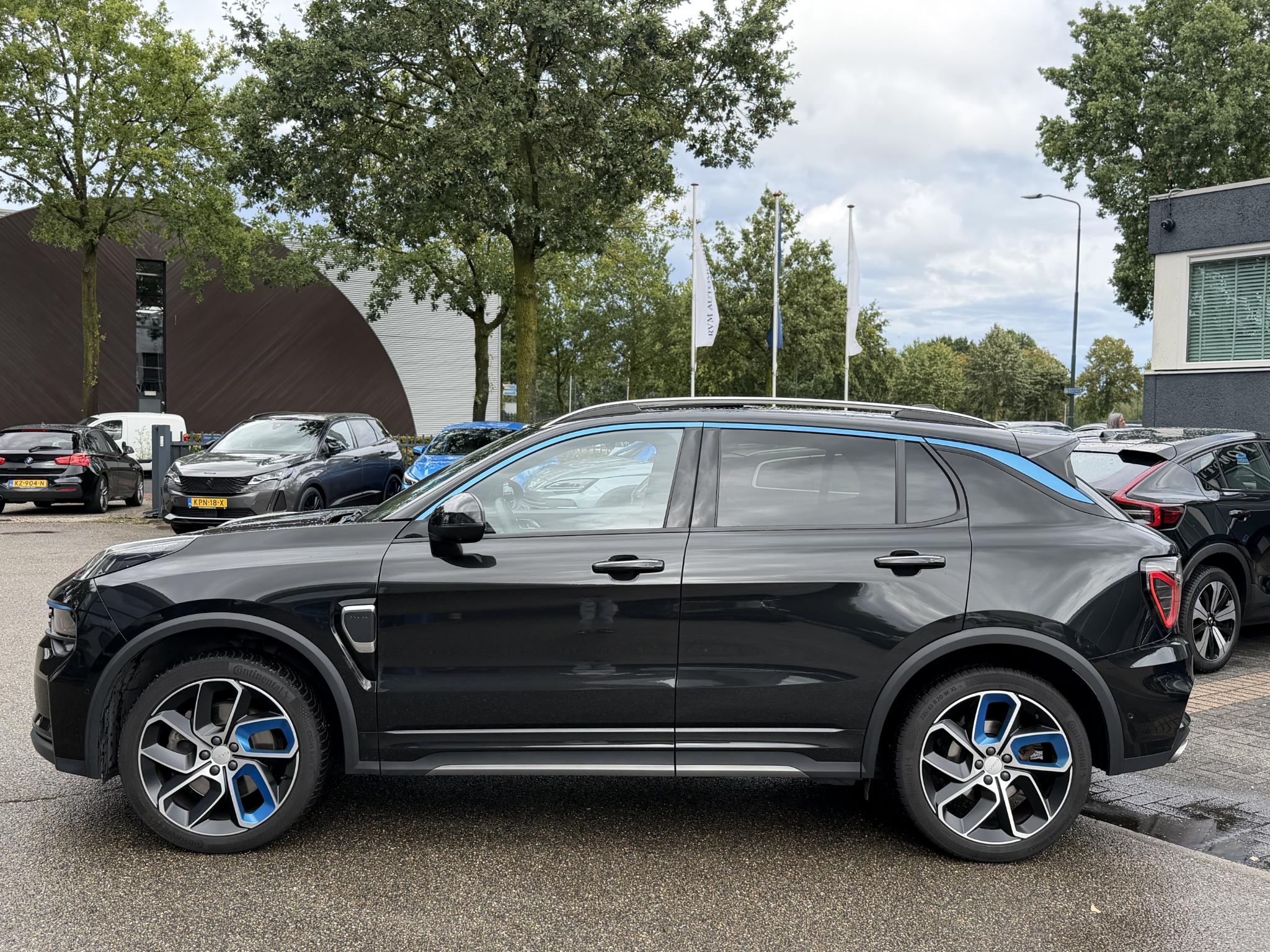 Foto van Lynk&co LYNK & Co 01