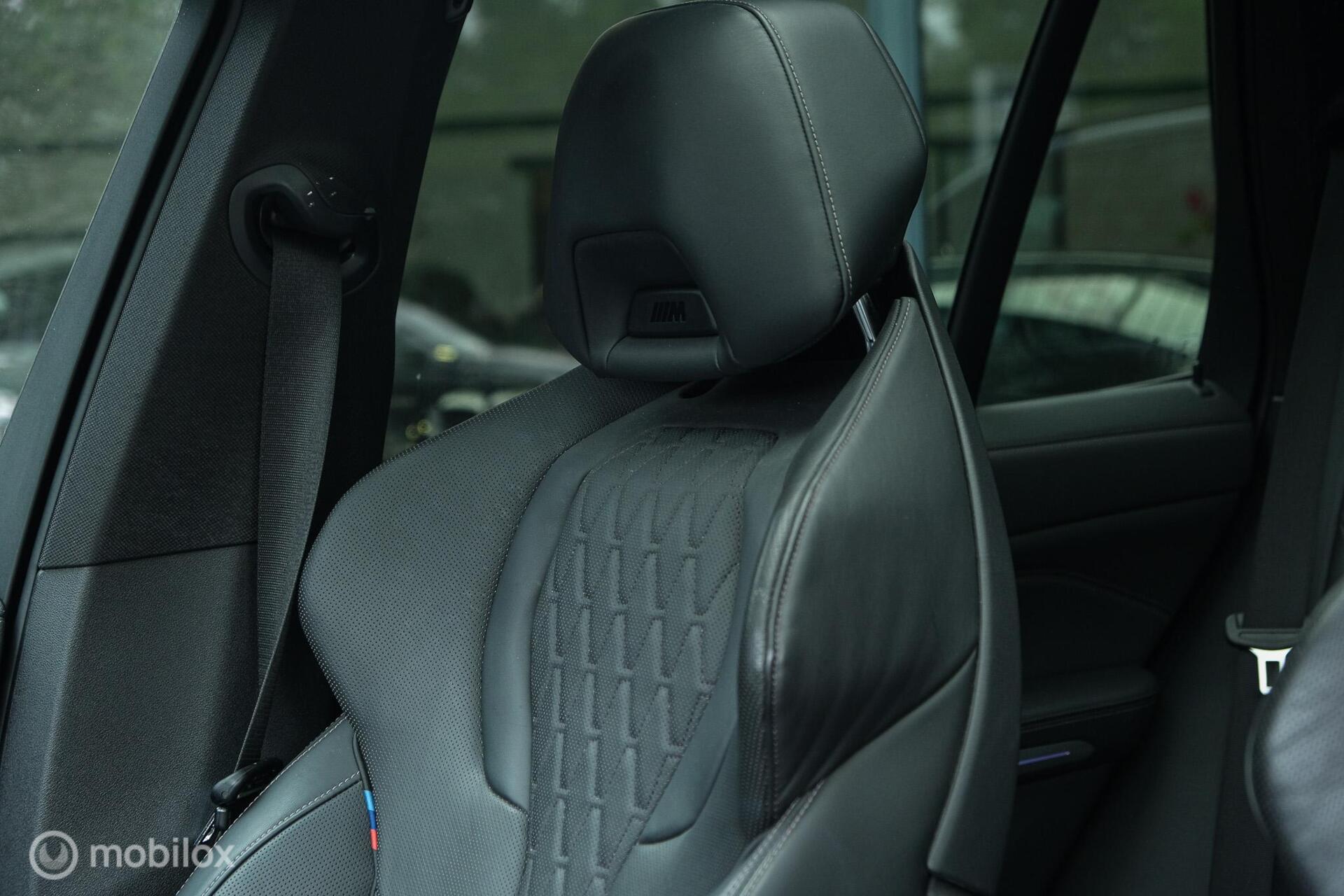 Foto van BMW X5 Xdrive45e