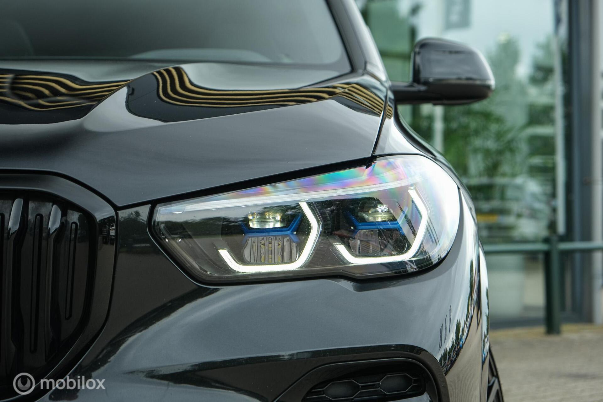 Foto van BMW X5 Xdrive45e