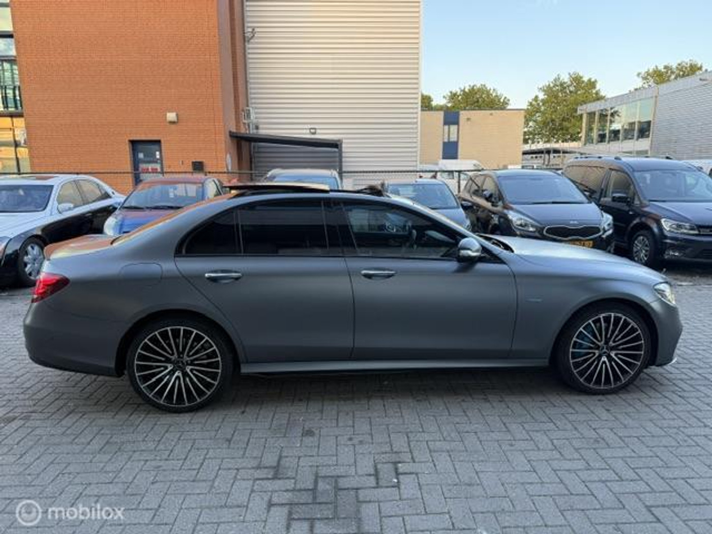 Foto van Mercedes-Benz E 350 E